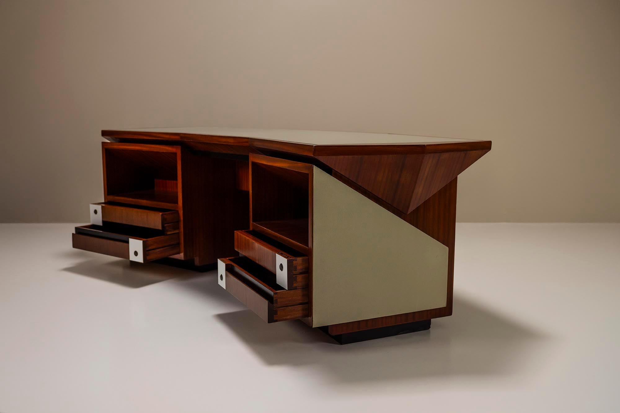 Architectural Desk In Mahogany And Relief Textured Leather, Italy 1960's 1