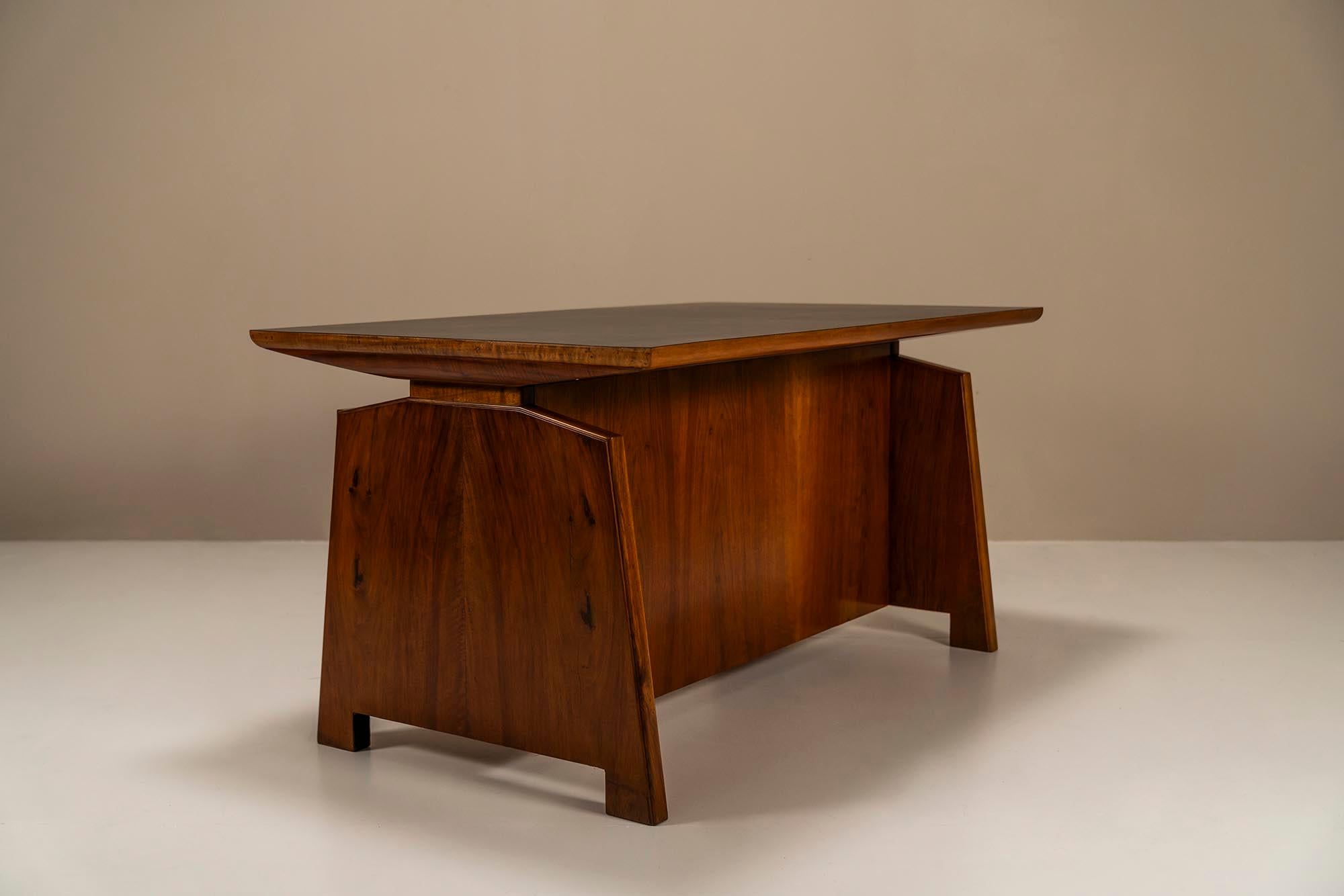Mid-20th Century Architectural Desk In Walnut By Carlo de Carli, Italy 1950's For Sale