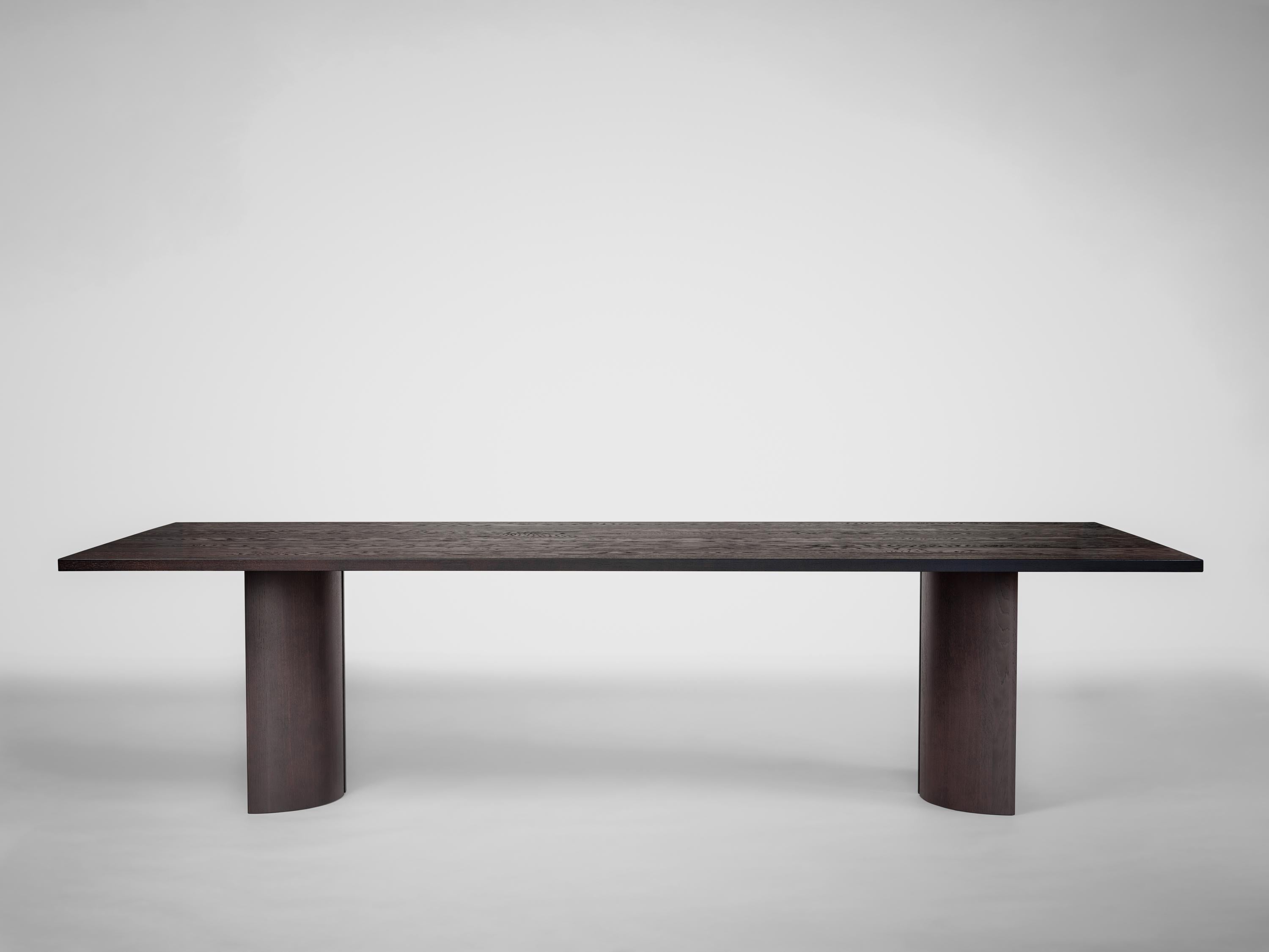 Mesa de comedor arquitectónica - Aperta by Mokko Brutalista en venta