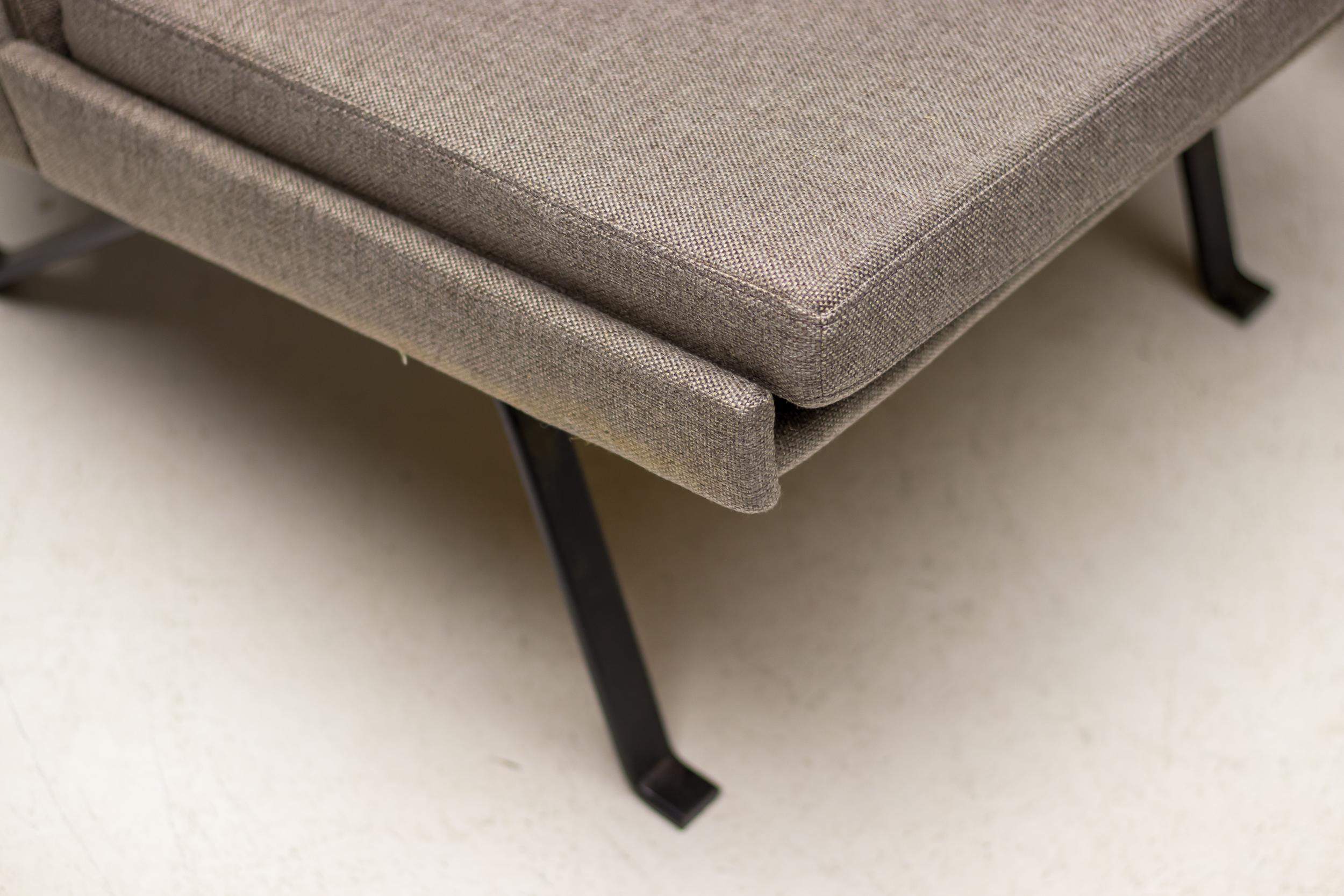 Architectural Dutch Lounge Chairs, Pair, The Netherlands, circa 1960 For Sale 3