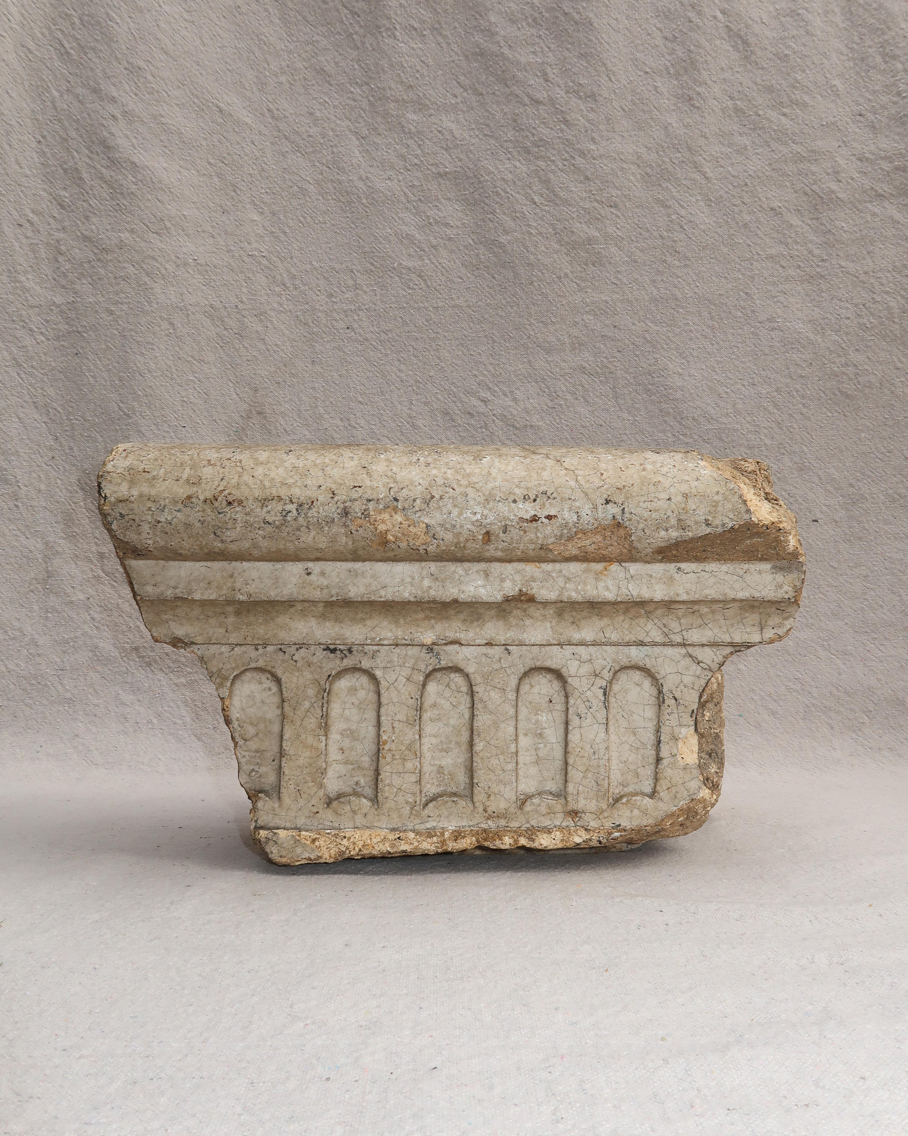 Architektonisches Fragment im Angebot 4