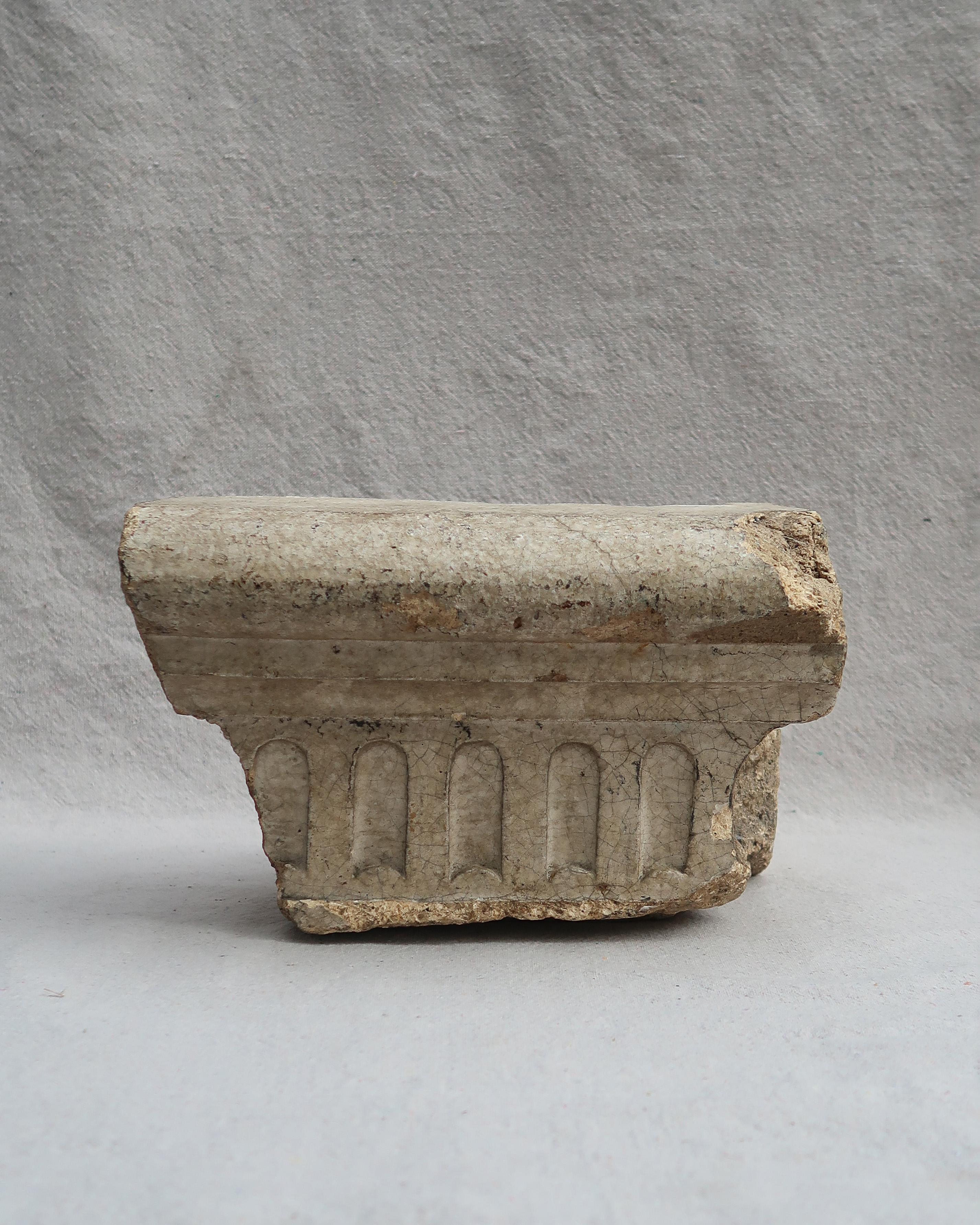 Architektonisches Fragment im Angebot 8