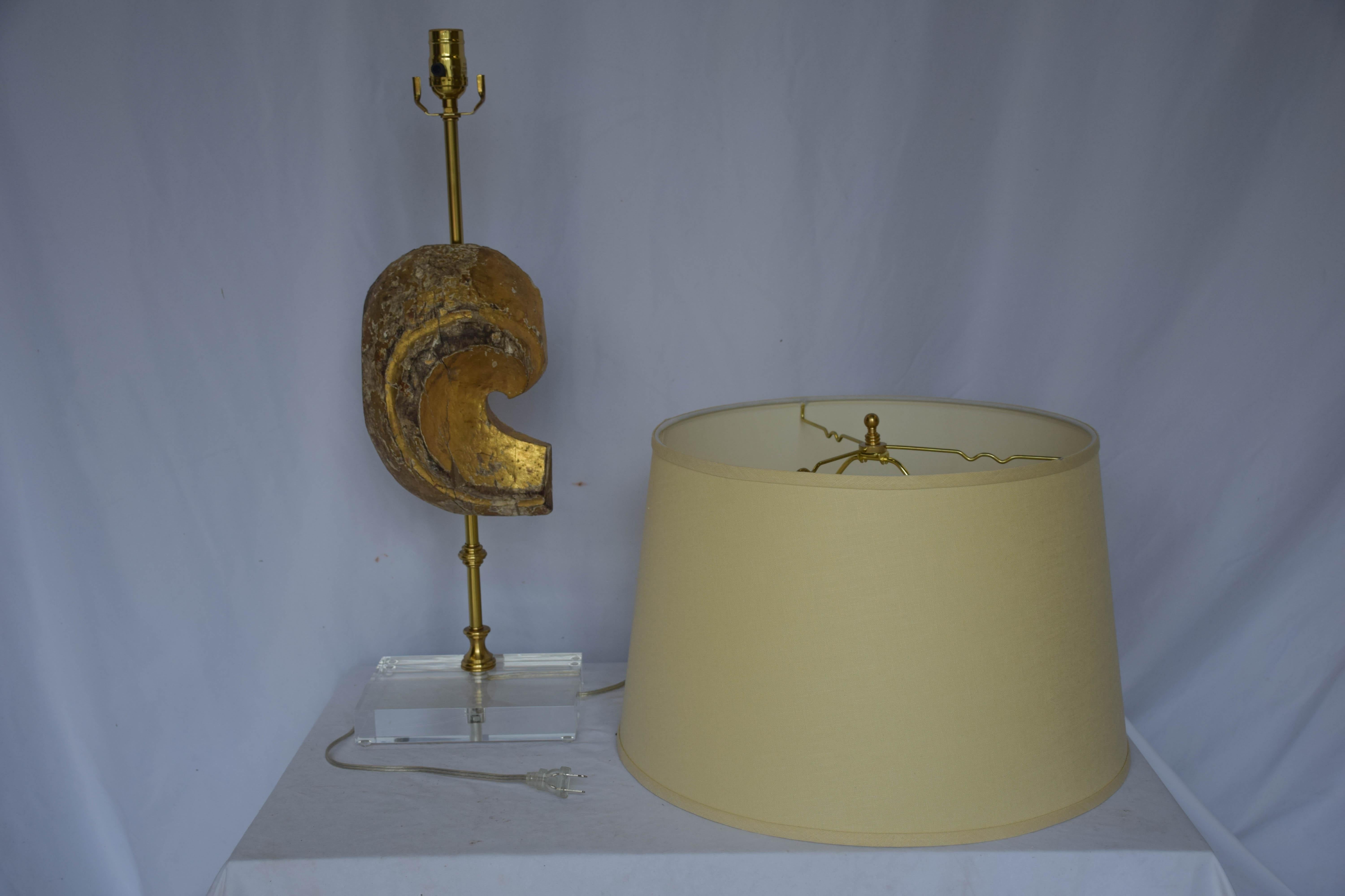 Architectural fragment lamp was found in France and rewired here in the US. One available.

Measures: Overall with shade: 18 