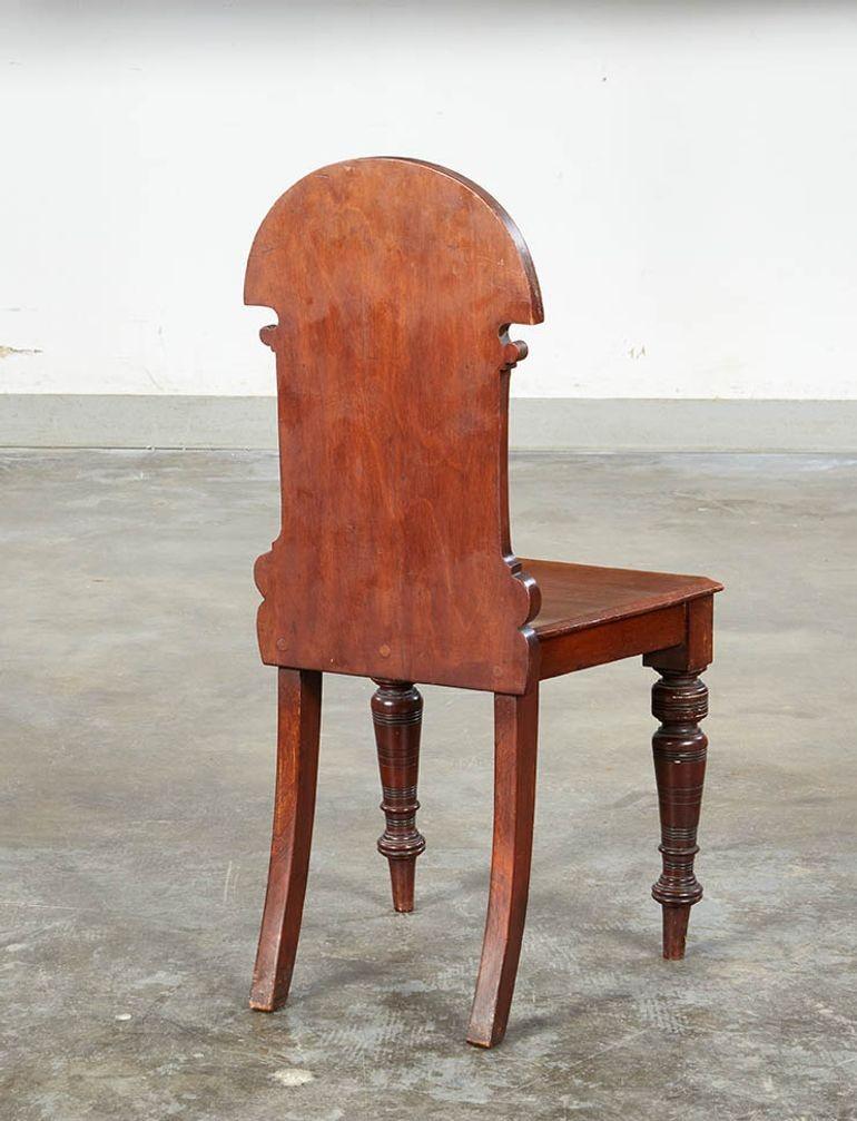 Sedie da sala architettoniche - Una coppia in vendita 9