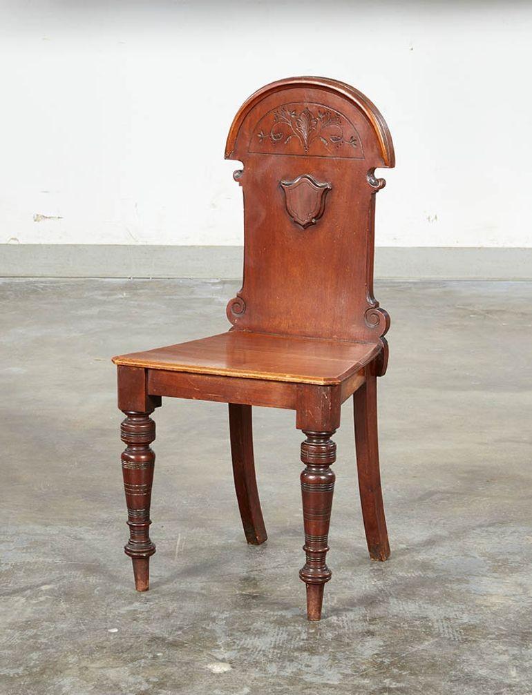 Sedie da sala architettoniche - Una coppia in vendita 3
