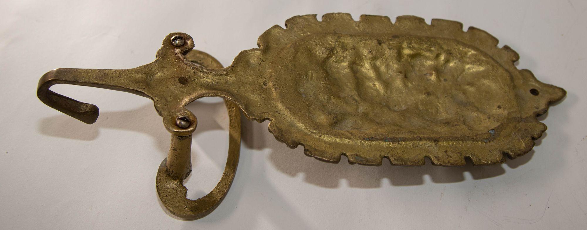 Architectural Italian Cast Brass Floral Wall Hook Decor Made in Italy 2