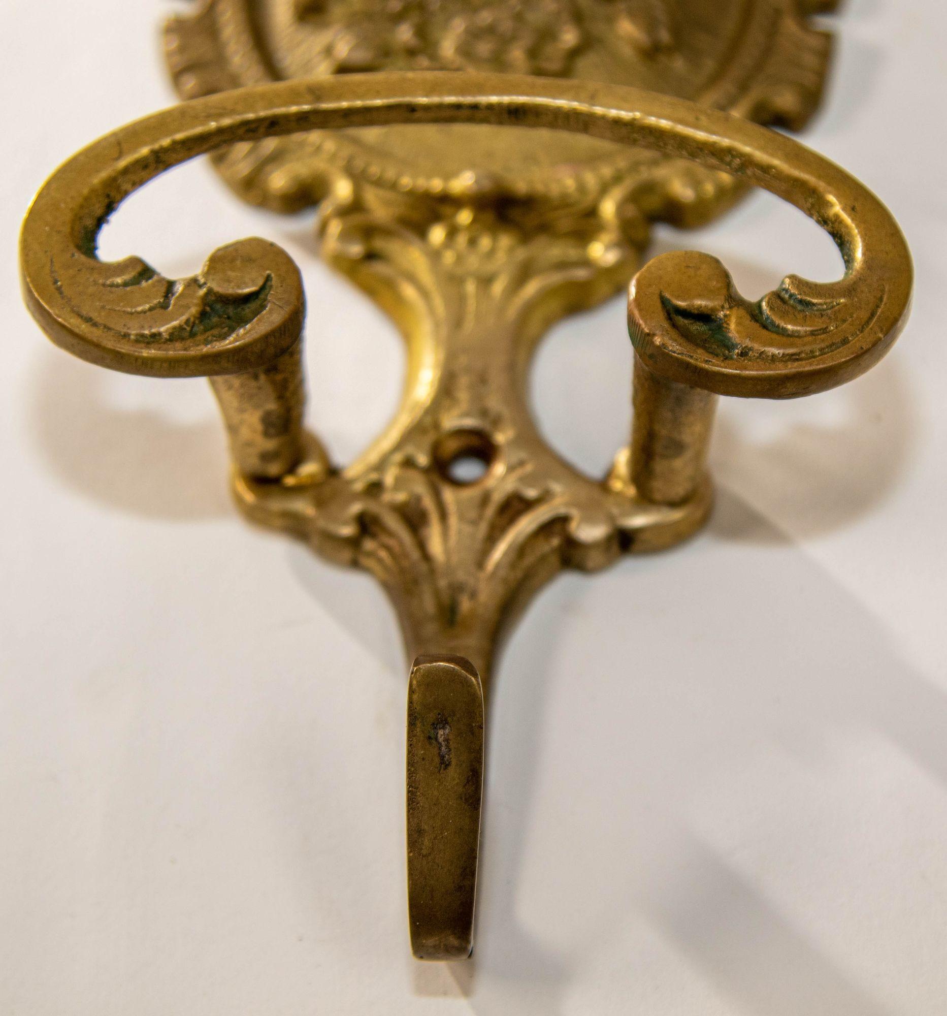 Architectural Italian Cast Brass Floral Wall Hook Decor Made in Italy 4