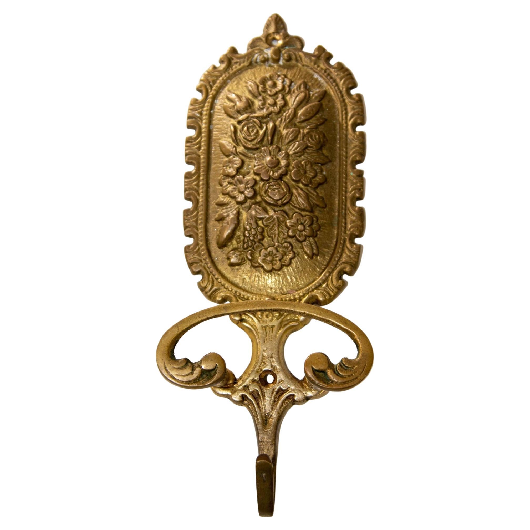 Architectural Italian Cast Brass Floral Wall Hook Decor Made in Italy