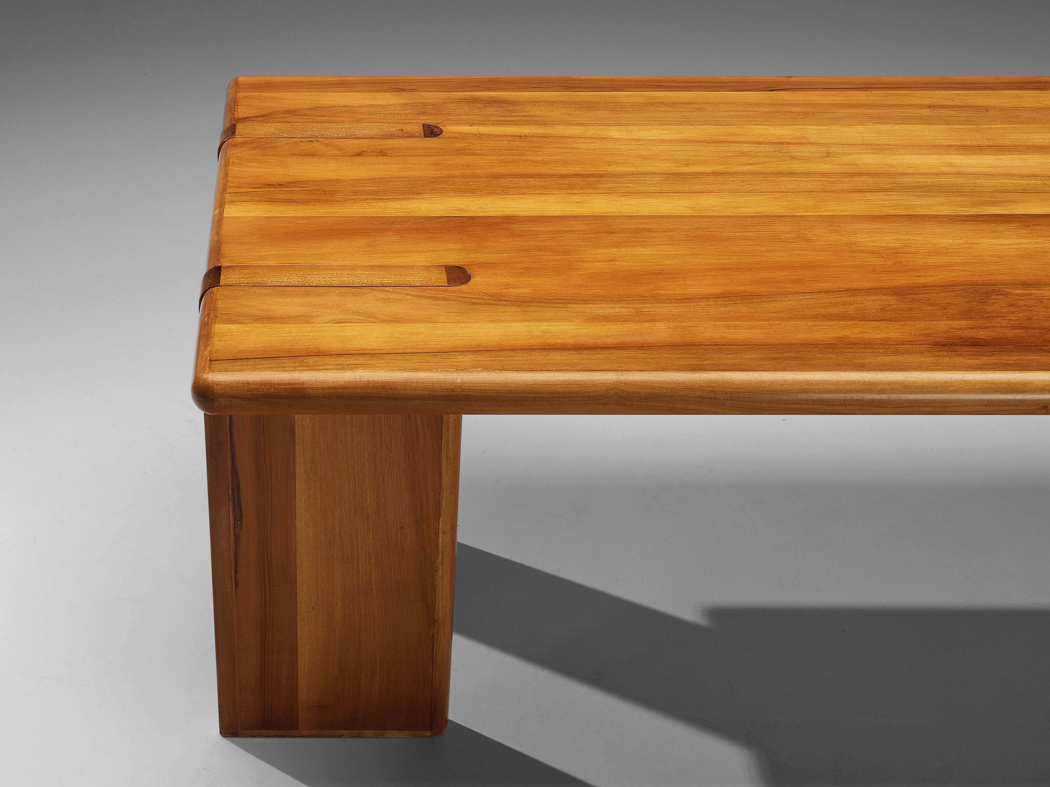 Mid-Century Modern Barsacchi & Vegni 'Altedo' Dining Table in Walnut