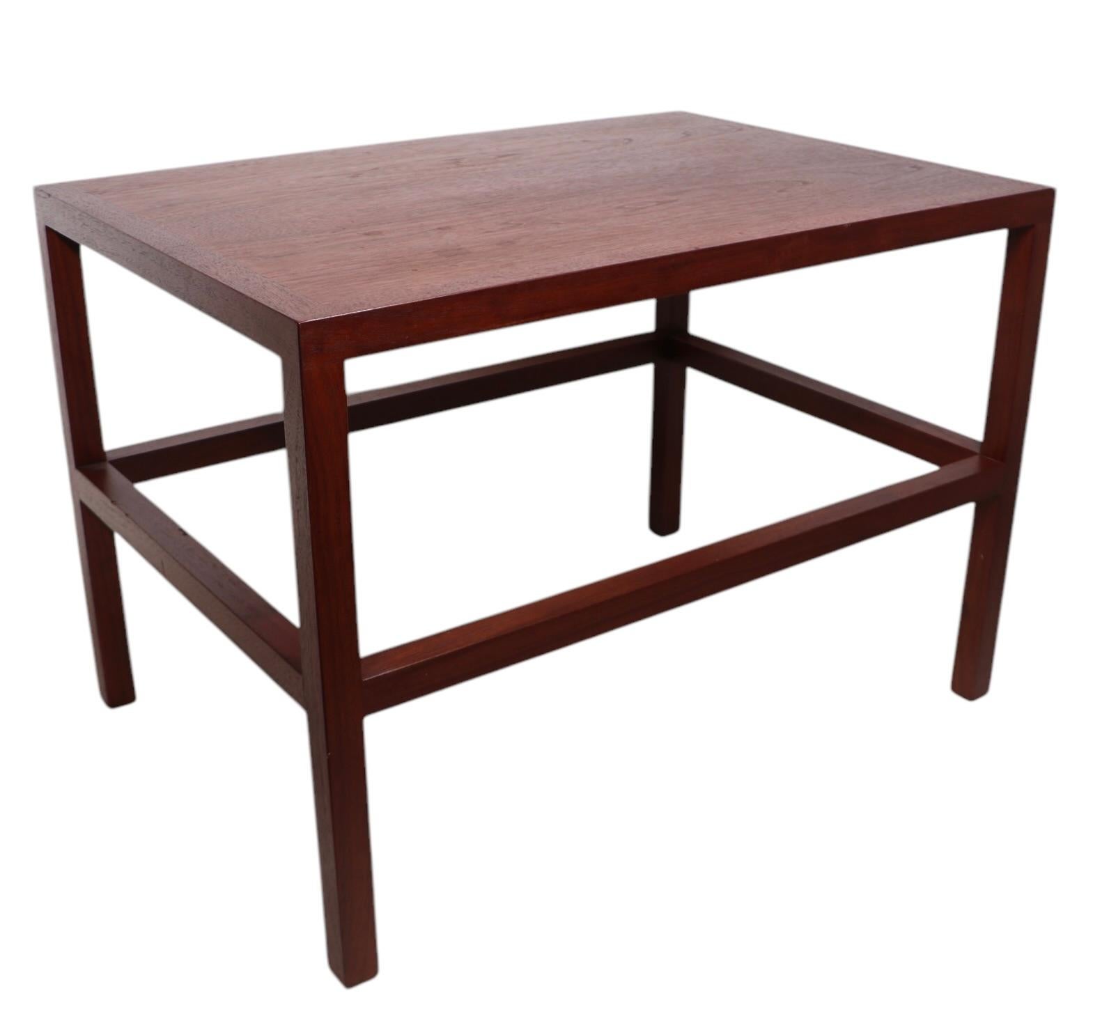 Architectural Mid Century End Table att. to Wormley for Dunbar For Sale 9