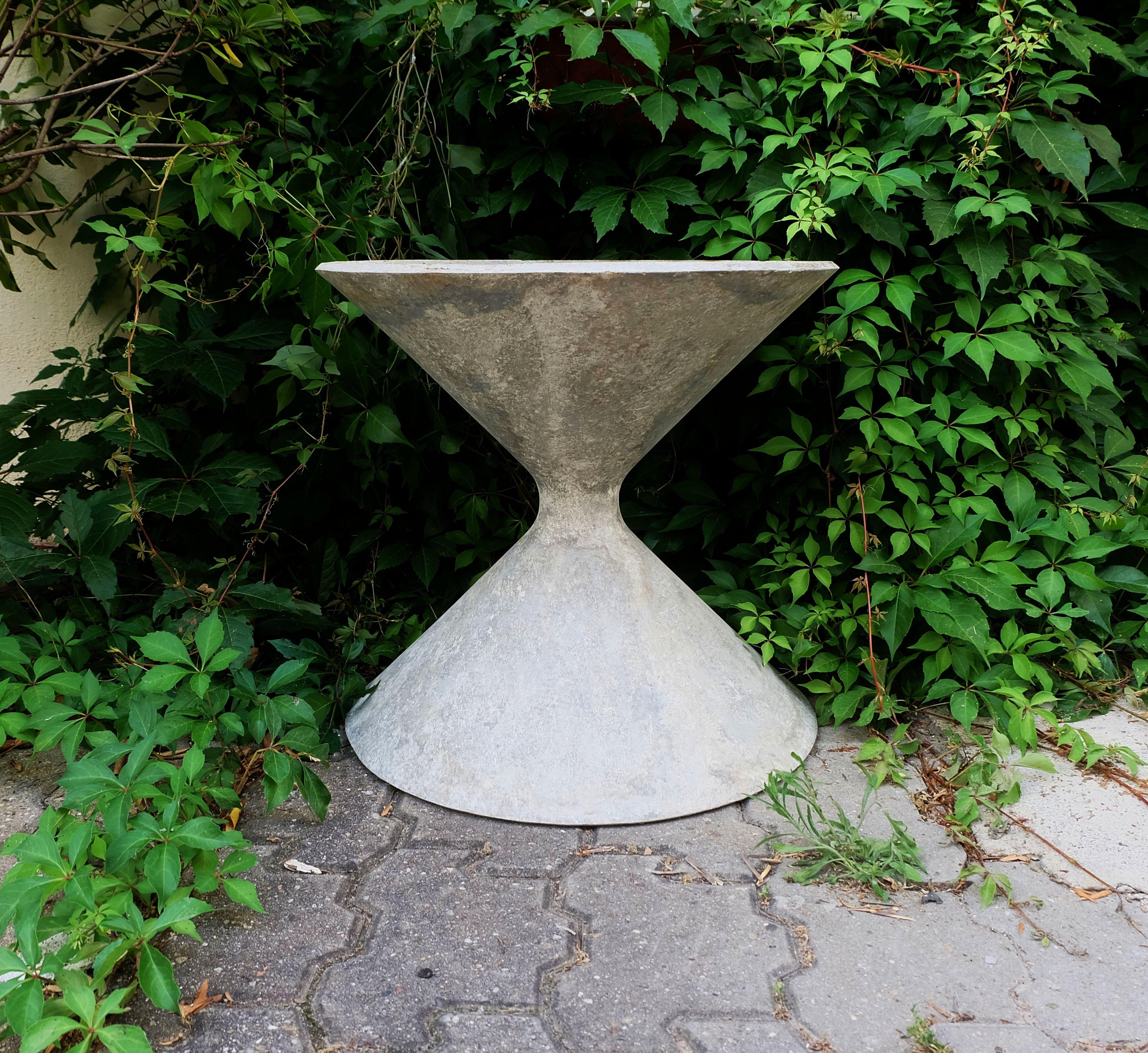 Mid-Century Modern architectural mid century PLANTER willy guhl eternit plant pot 1950s