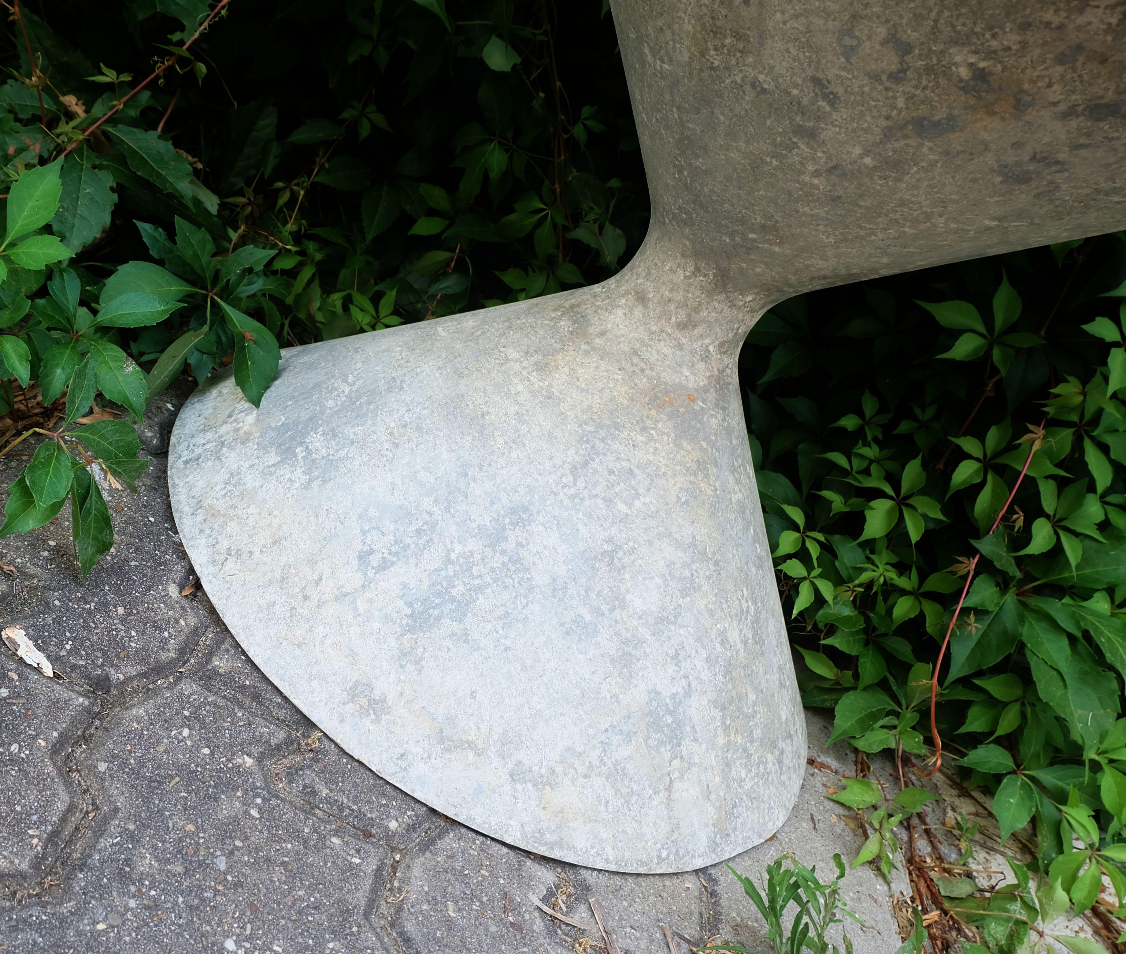 architectural mid century PLANTER willy guhl eternit plant pot 1950s In Good Condition In Mannheim, DE