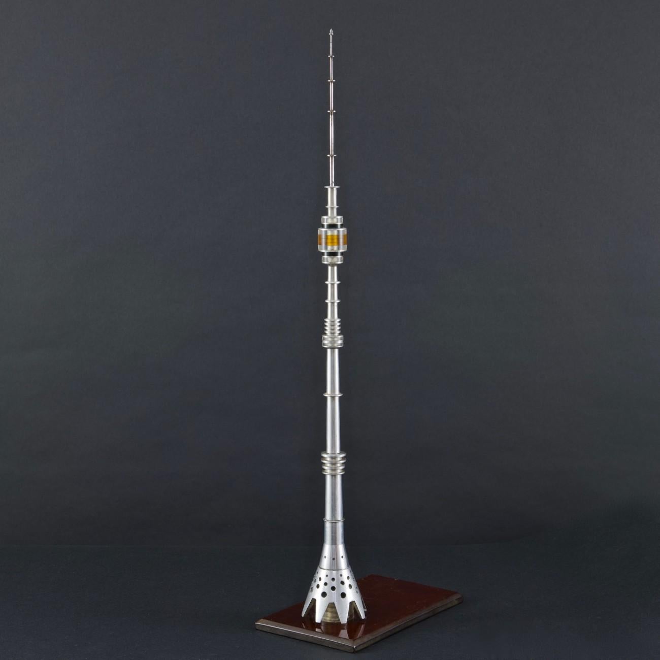 Architectural model of the Ostankino Tower, a radio and television tower in Moscow, that was distinguished by its record-setting height 1,772 ft (540.1 metres) when it was completed in 1967.
The model is mainly made of precision turned sections of
