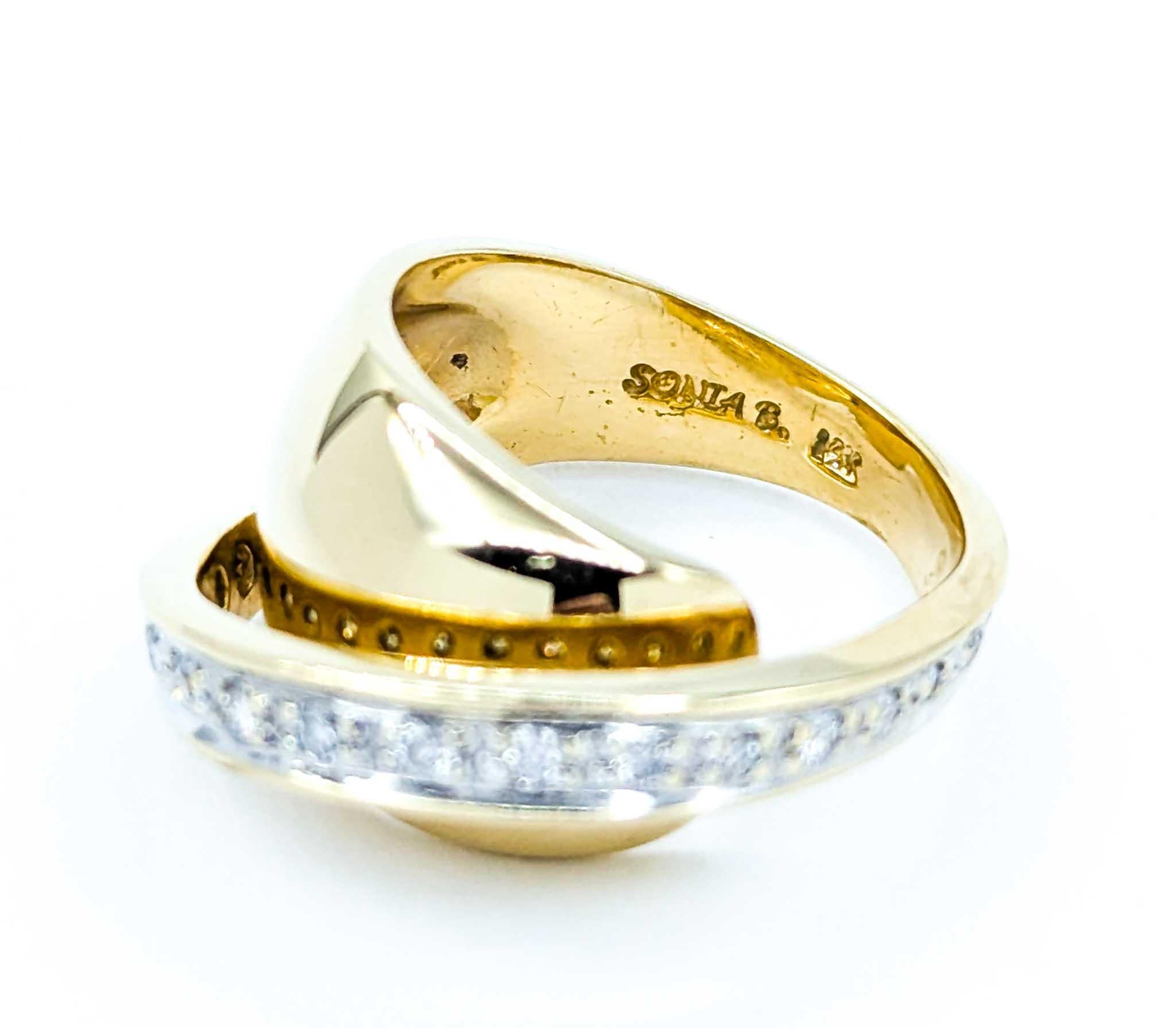 Architectural Modern Diamond Crossover Ring in Yellow Gold For Sale 4