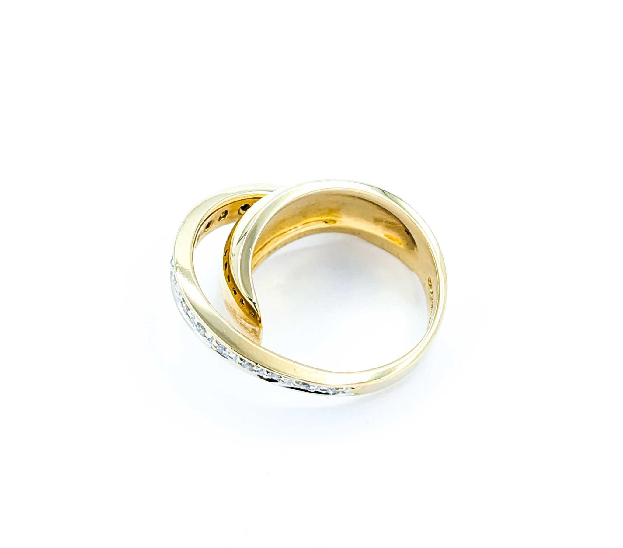Architectural Modern Diamond Crossover Ring in Yellow Gold For Sale 2