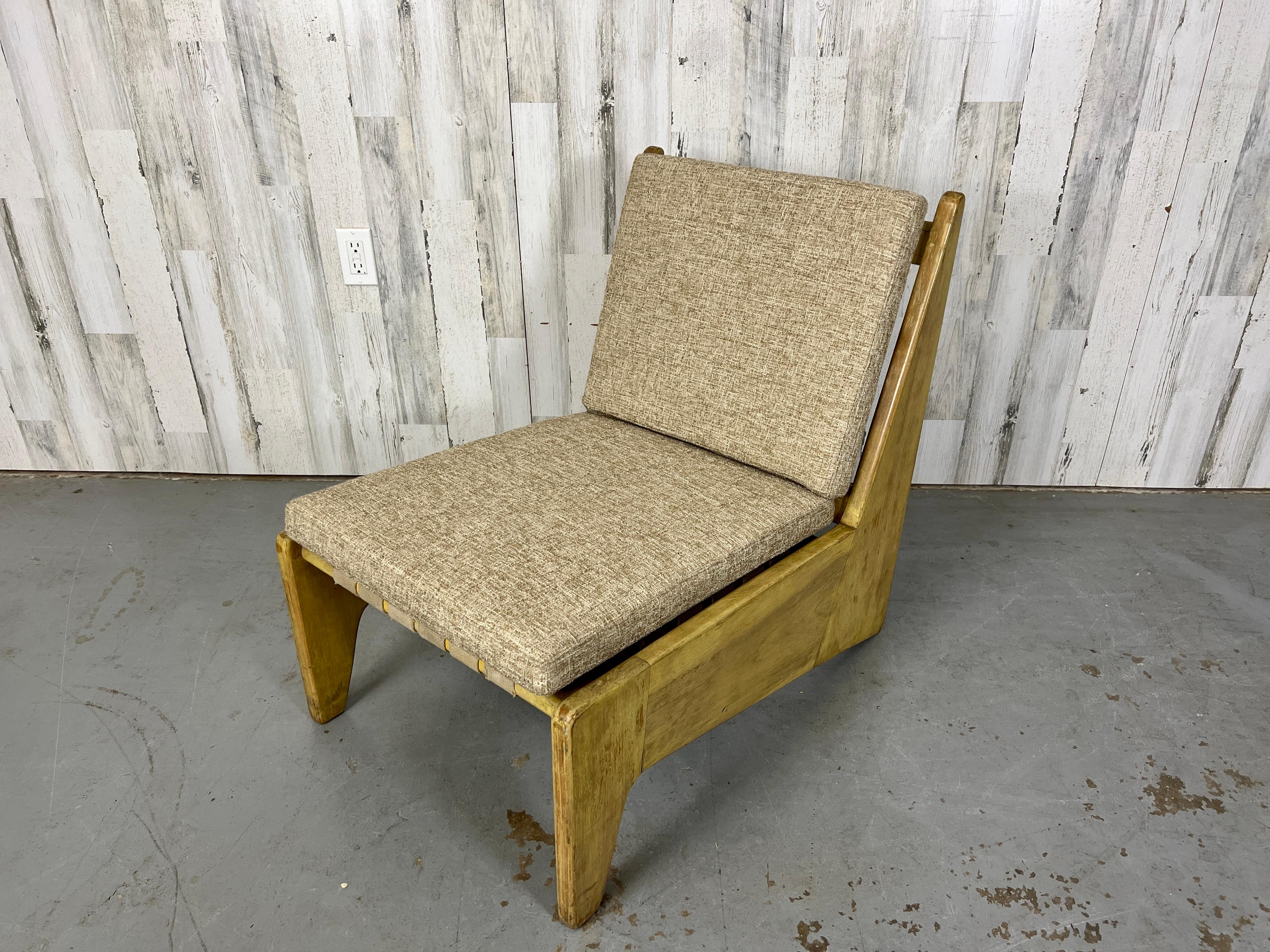 Architectural Modernist Lounge Chair In Fair Condition For Sale In Denton, TX