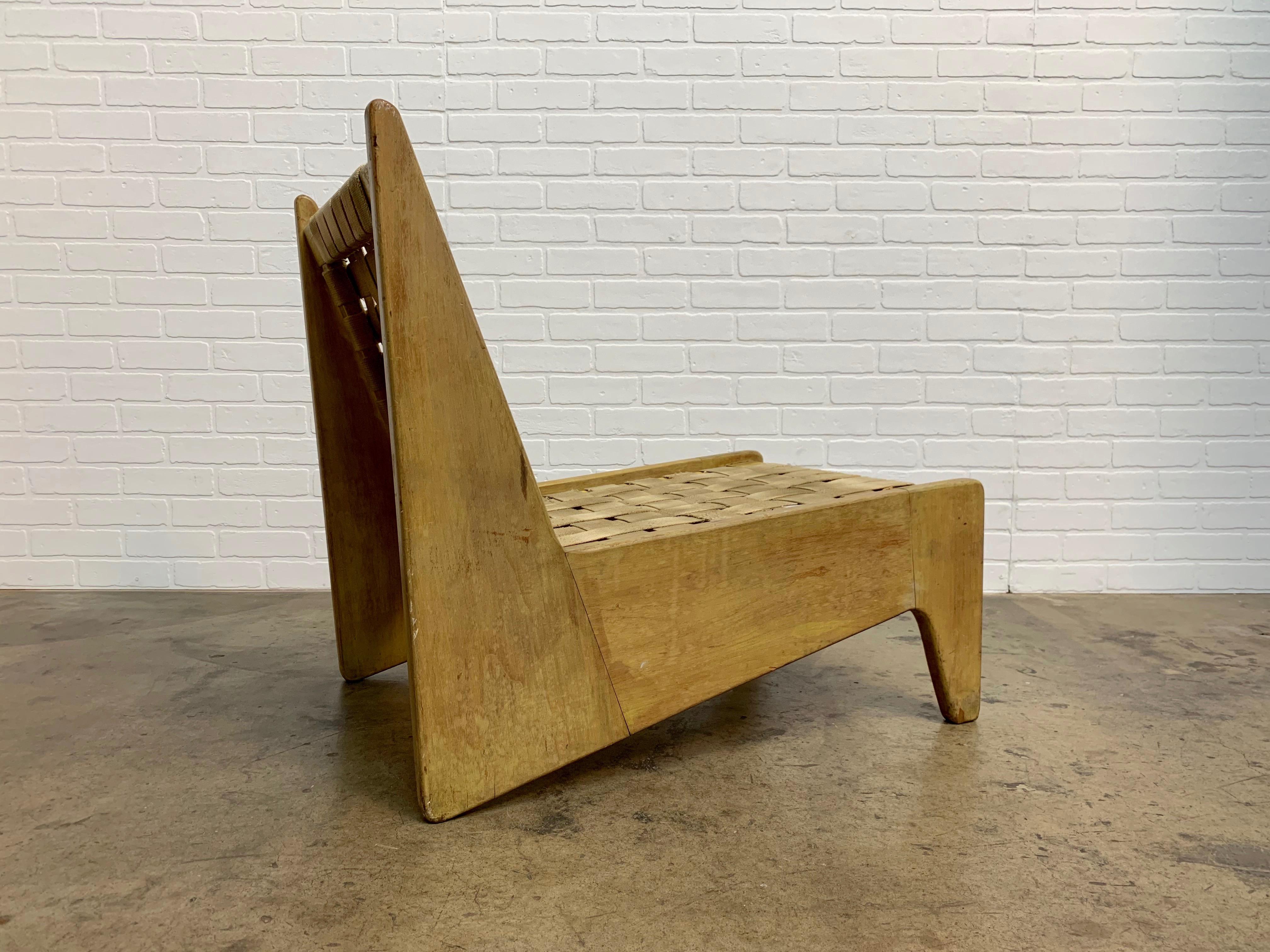 Architectural Modernist Slipper Chair In Fair Condition In Denton, TX
