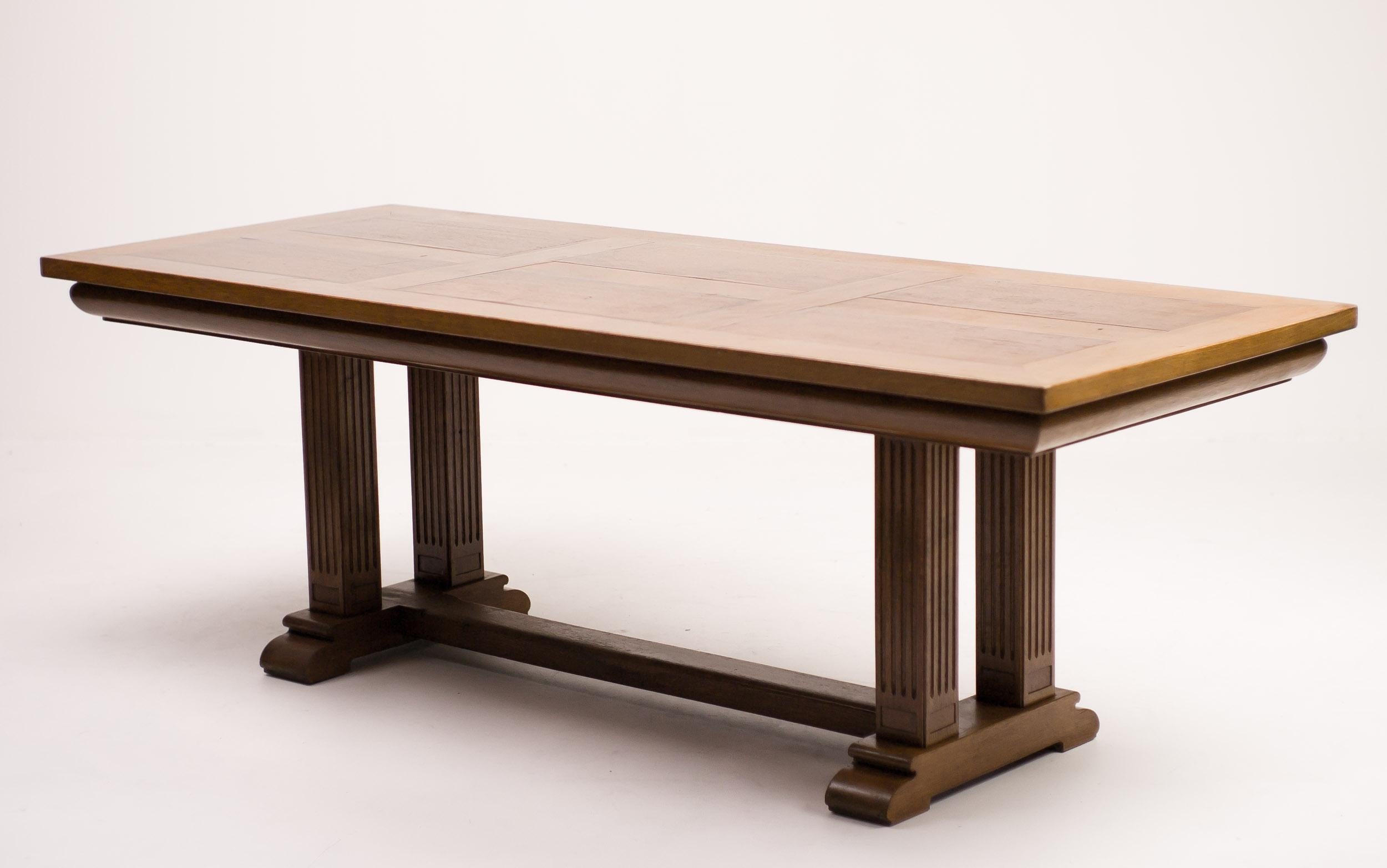 Architectural Oak Dining Table In Good Condition In Dronten, NL