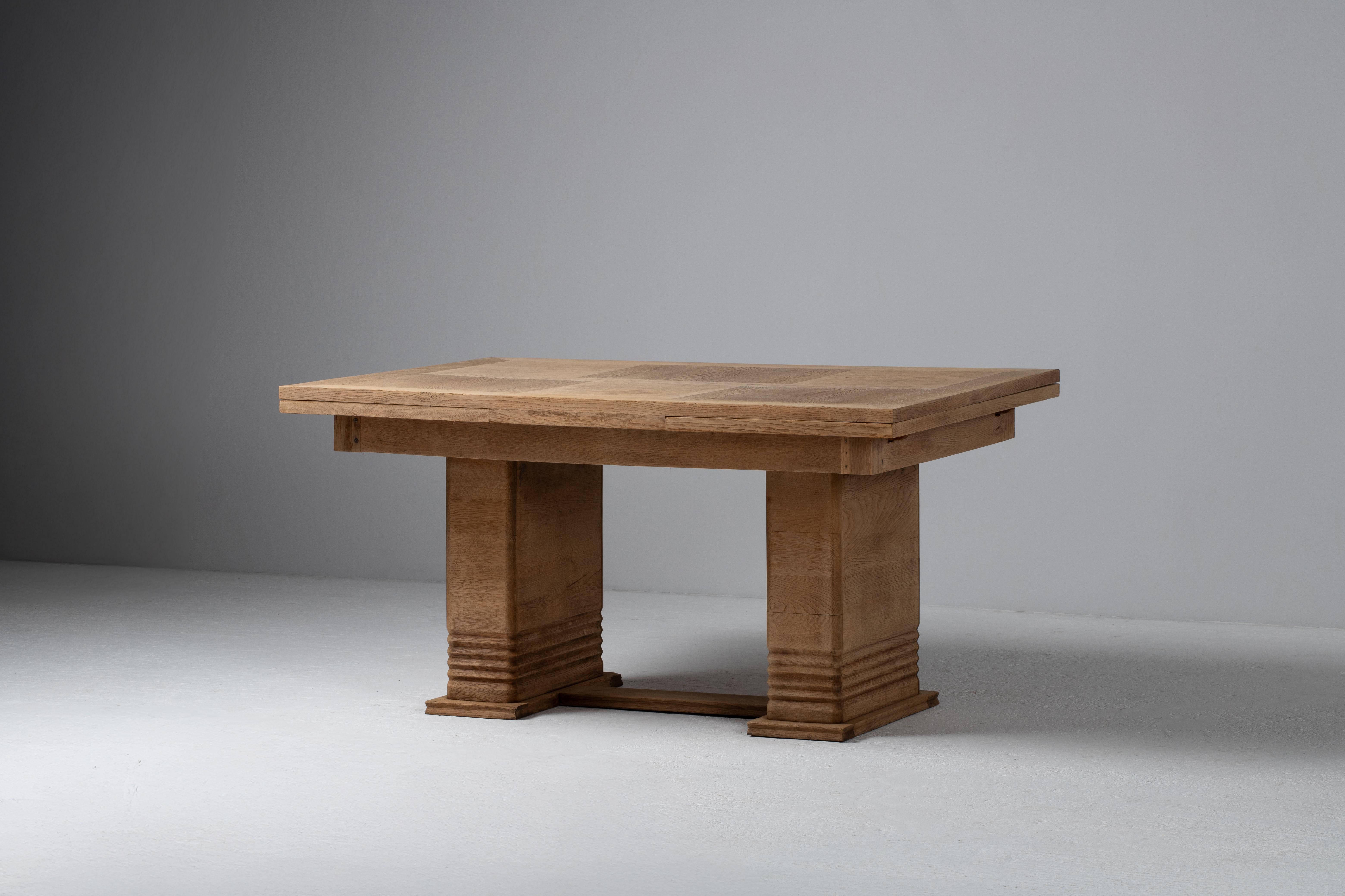 Architectural Oak Dining Table with Parquet Top, France, 1950s en vente 5