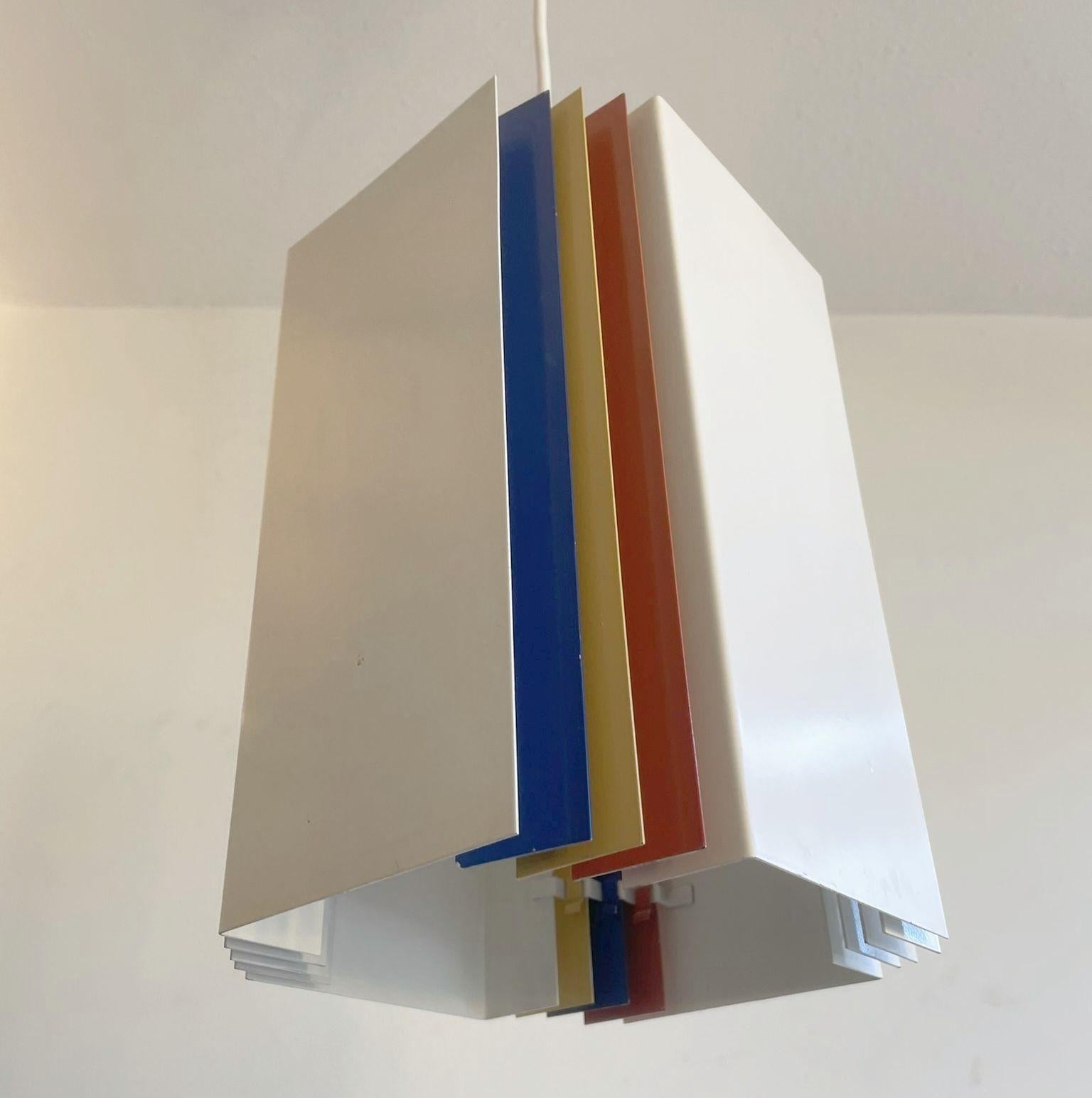 Lampada a sospensione architettonica di Yki Nummi per Stockmann-Orno, anni '60 in vendita 11