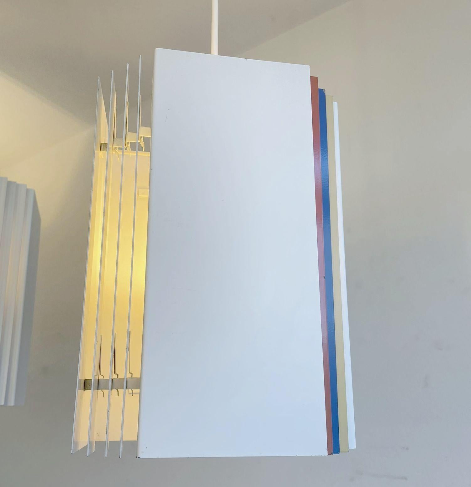 Lampada a sospensione architettonica di Yki Nummi per Stockmann-Orno, anni '60 In condizioni buone in vendita a DOORWERTH, NL