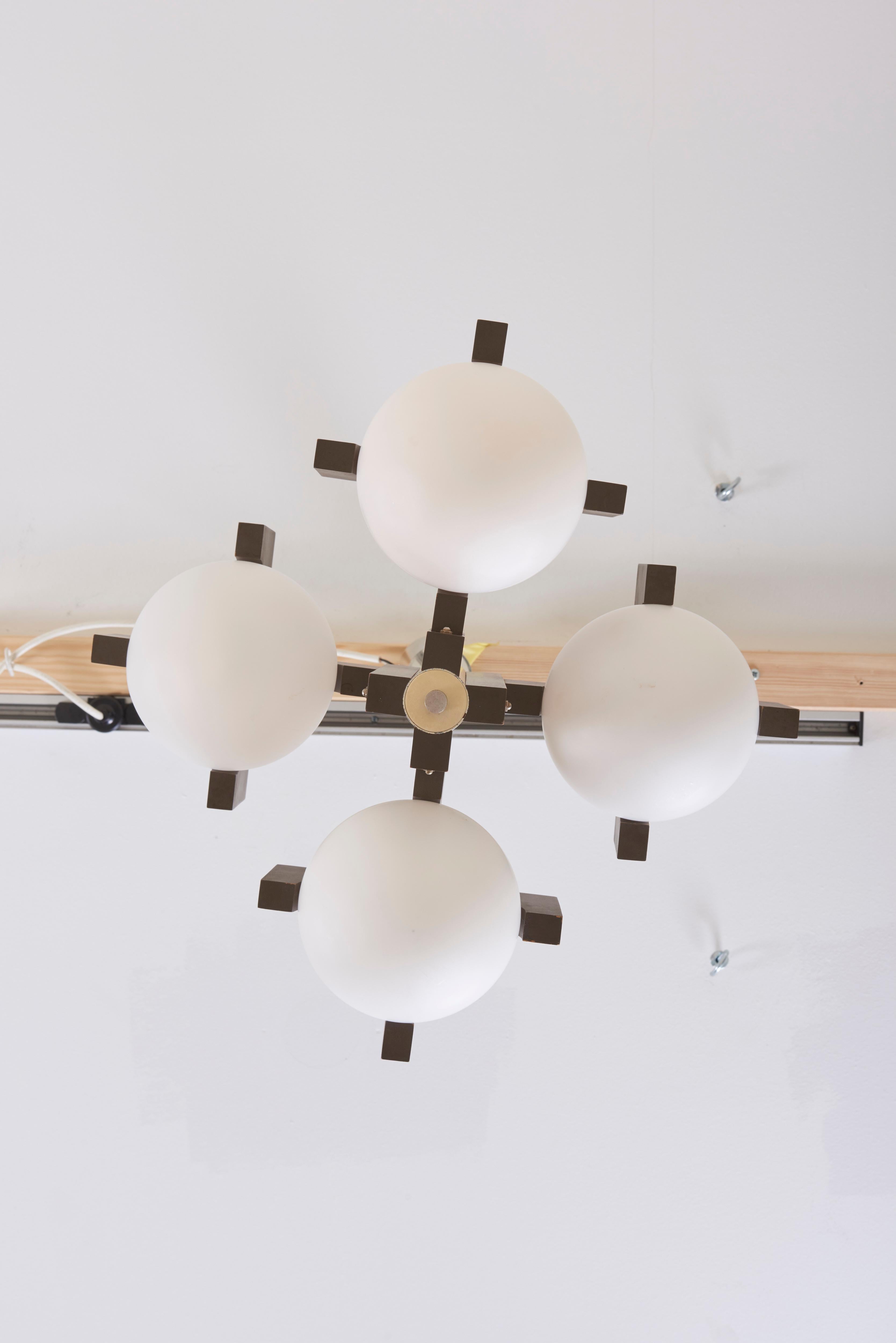 Lampada a sospensione o lampadario architettonico in vendita 1