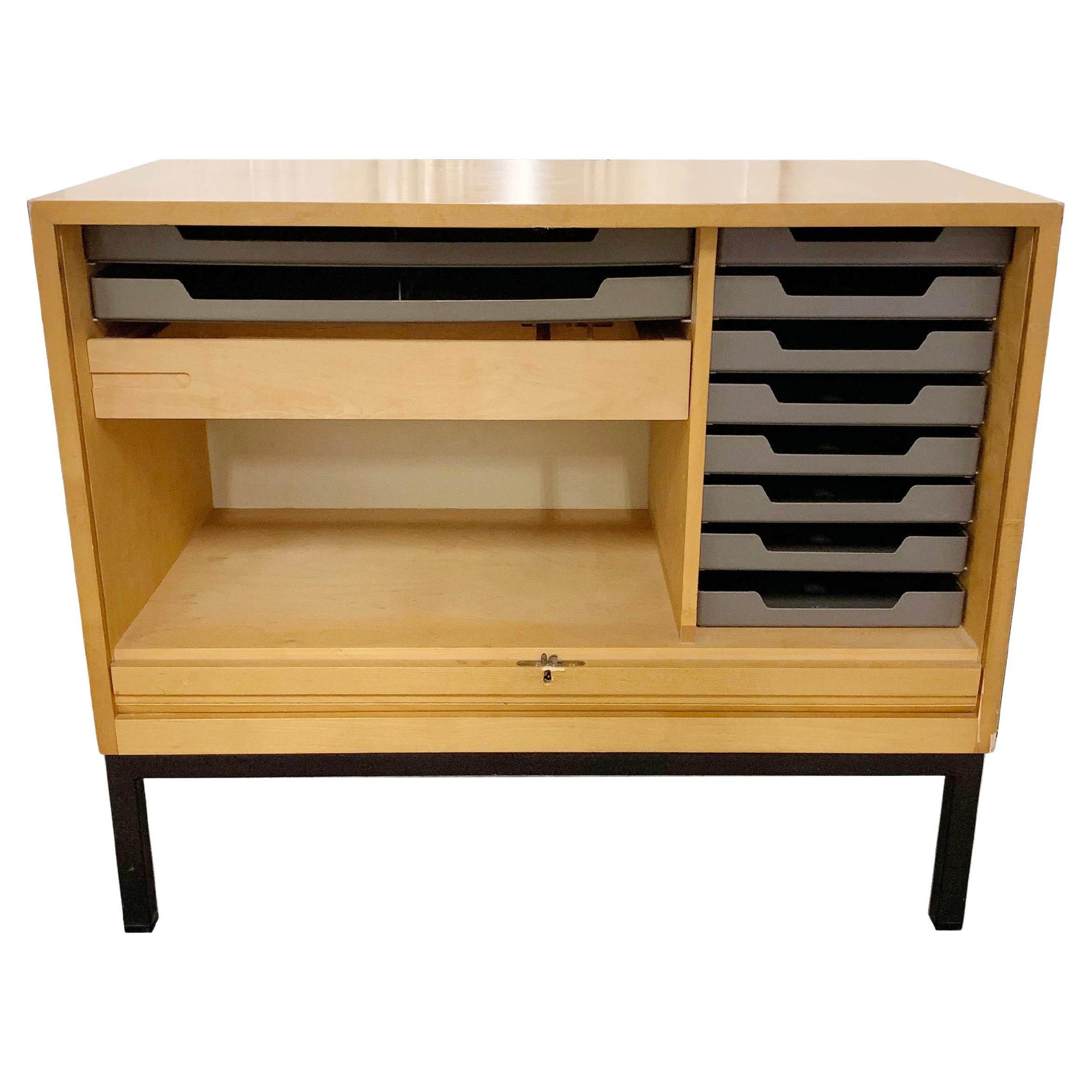 Armadio architettonico di metà secolo Cassetti Asko Finlandia / Aalto+Aalto Florence Knoll in vendita