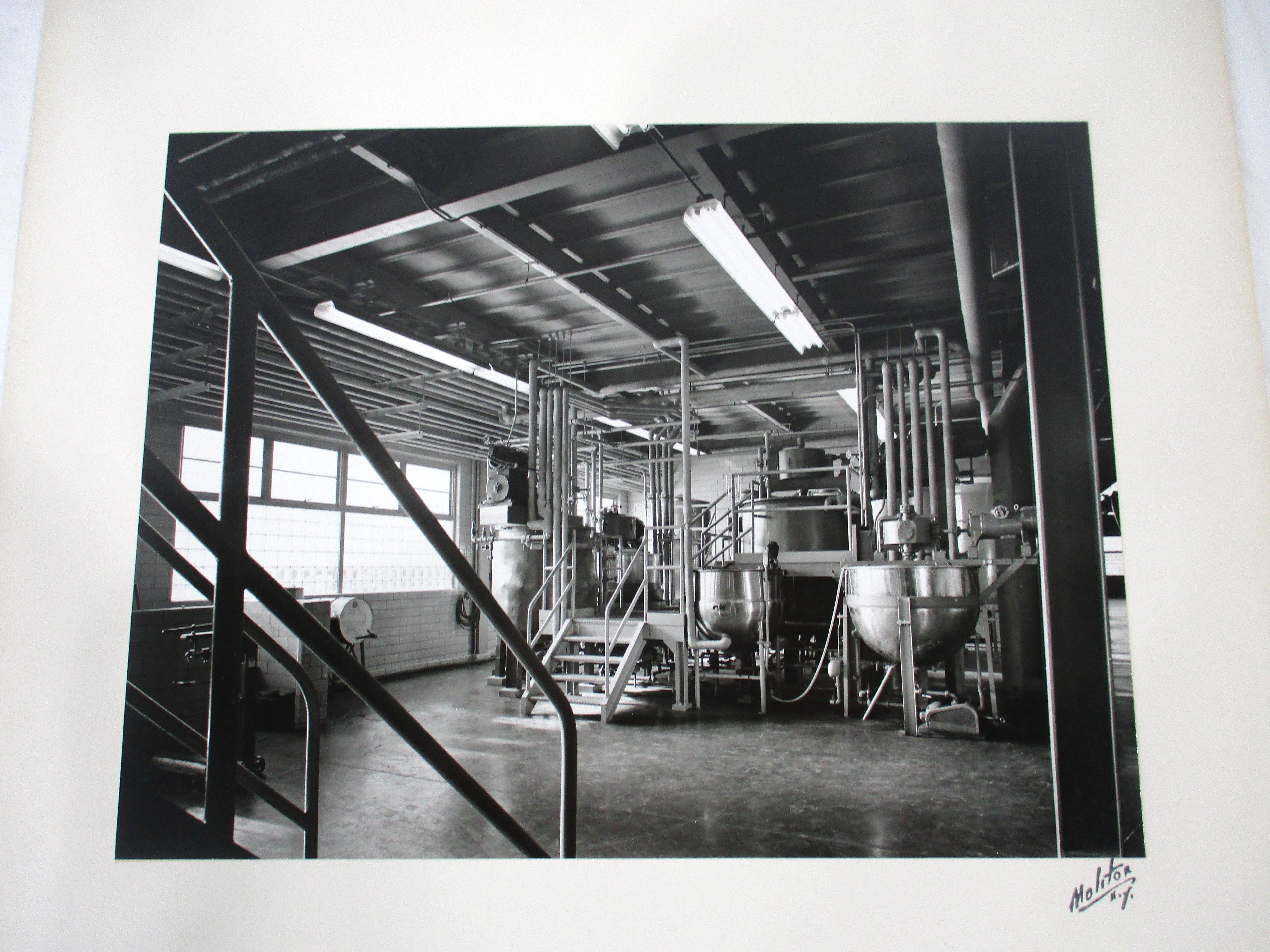 XX secolo Set di foto architettoniche in stile Julius Shulman #2 di Joseph W. Molitor in vendita