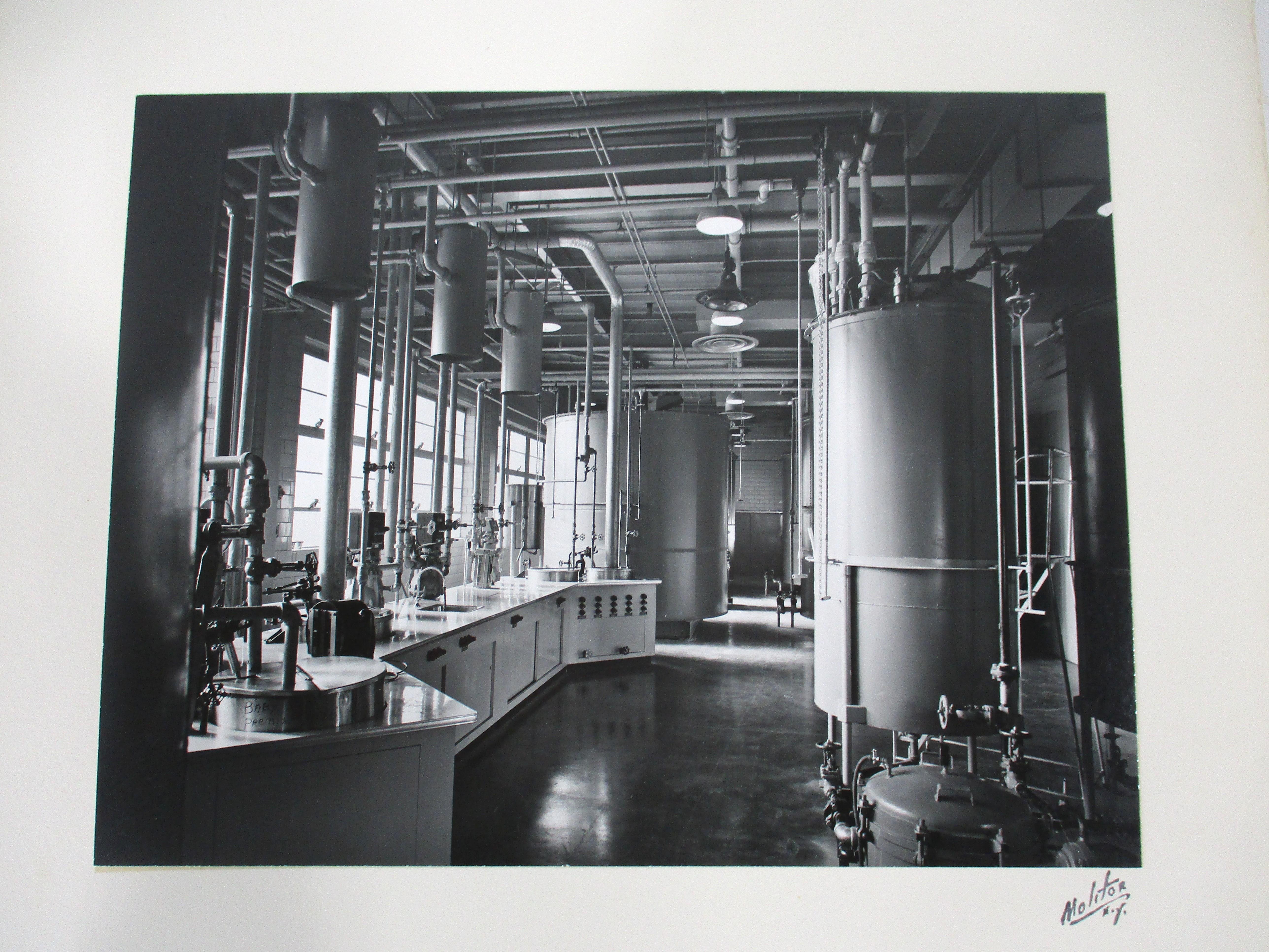 Carta Set di foto architettoniche in stile Julius Shulman #2 di Joseph W. Molitor in vendita