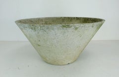 Jardinière architecturale en forme de conique du milieu du siècle dernier, pot à plantes éternel de willy guhl 195