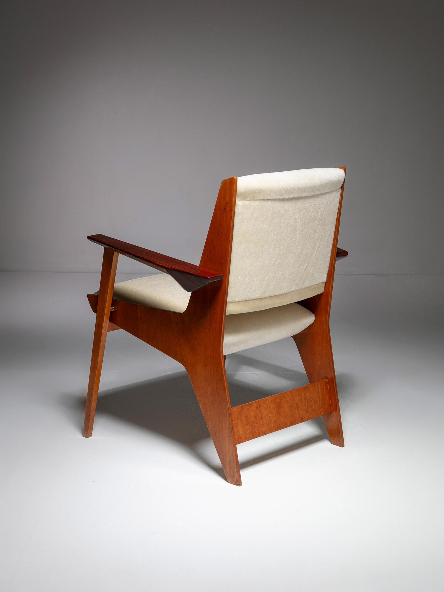 Fauteuil architectural en contreplaqué, Italie, années 1960 Bon état - En vente à Milan, IT