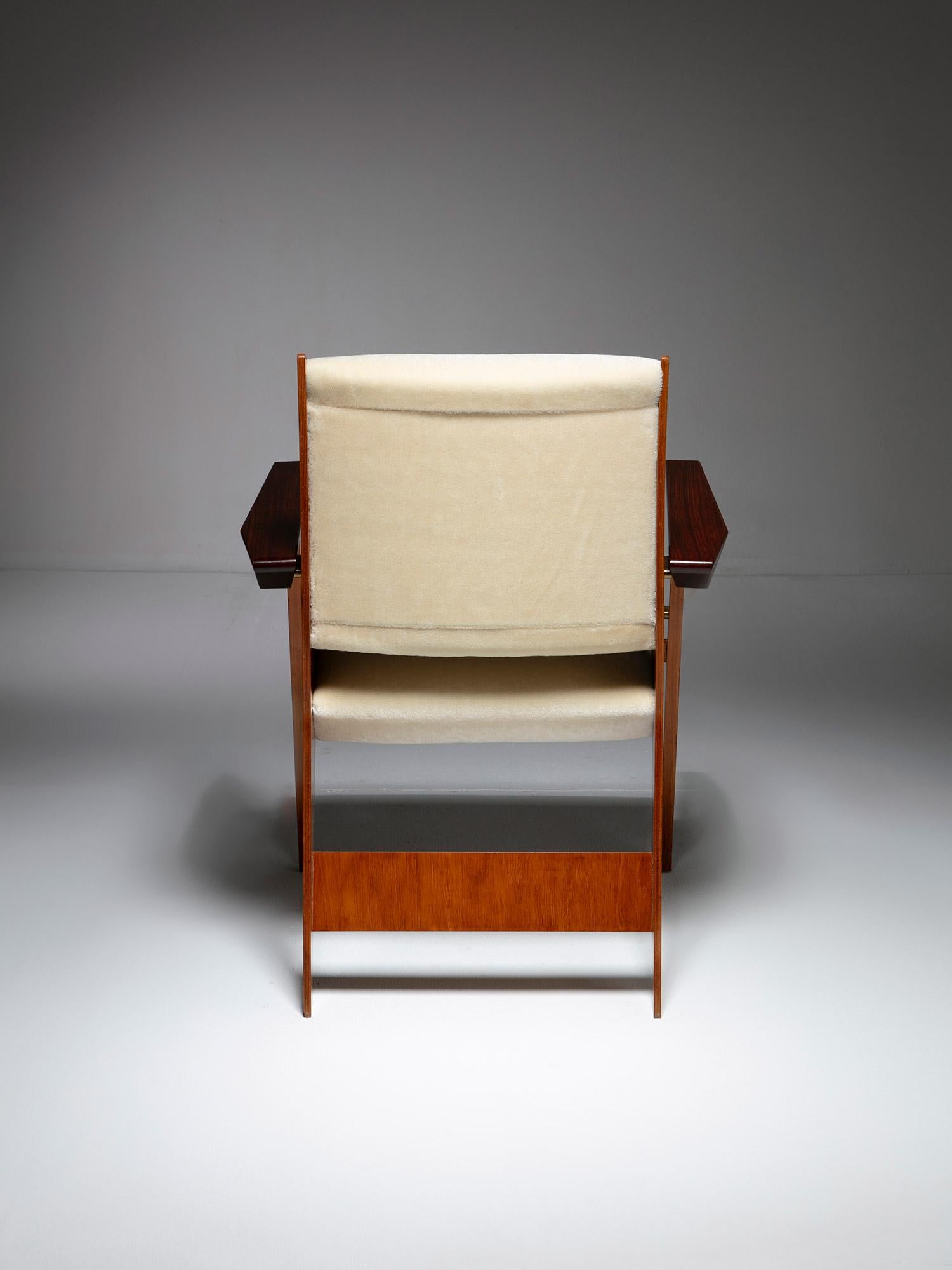 Milieu du XXe siècle Fauteuil architectural en contreplaqué, Italie, années 1960 en vente
