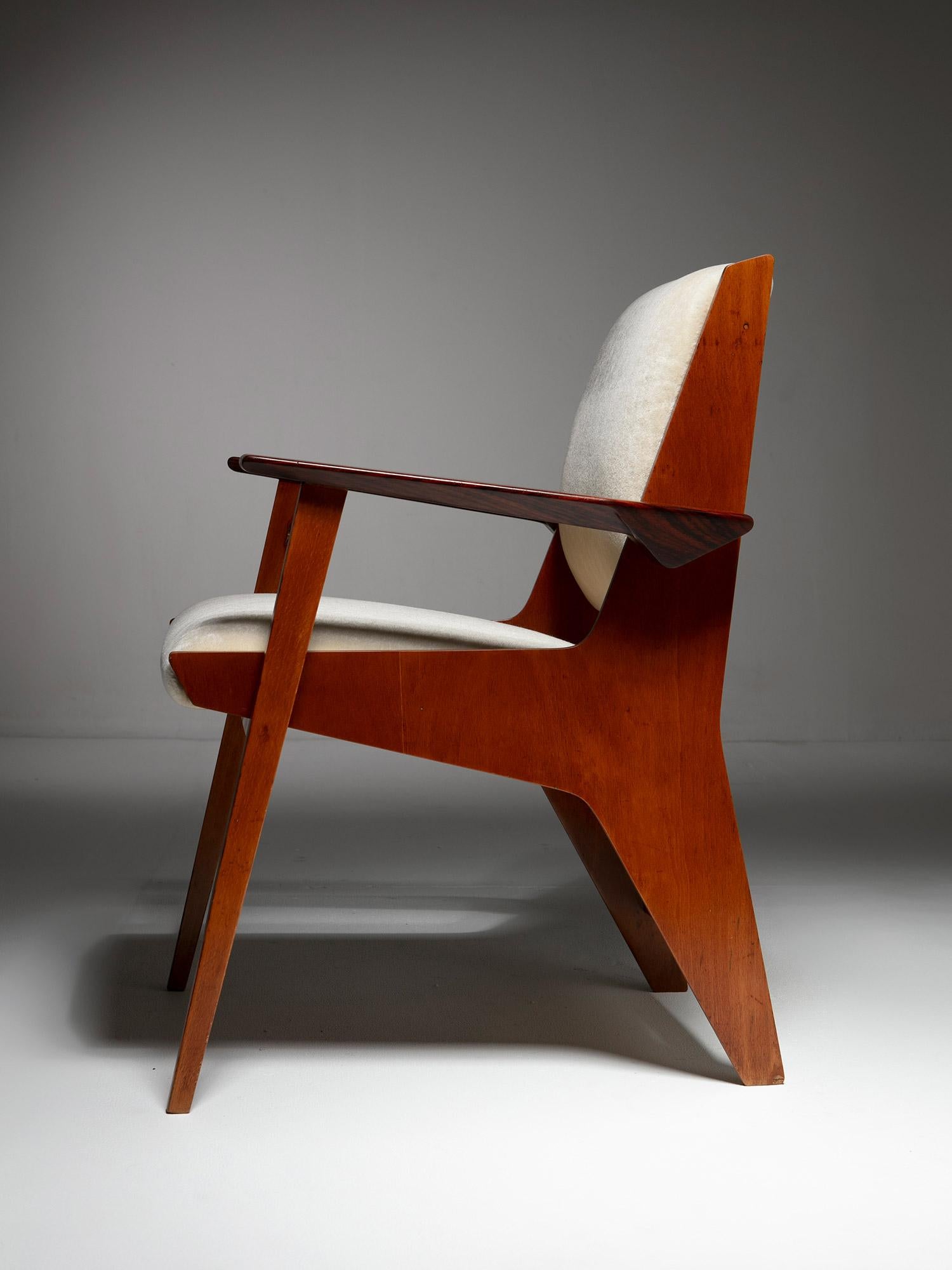Fauteuil architectural en contreplaqué, Italie, années 1960 en vente 1