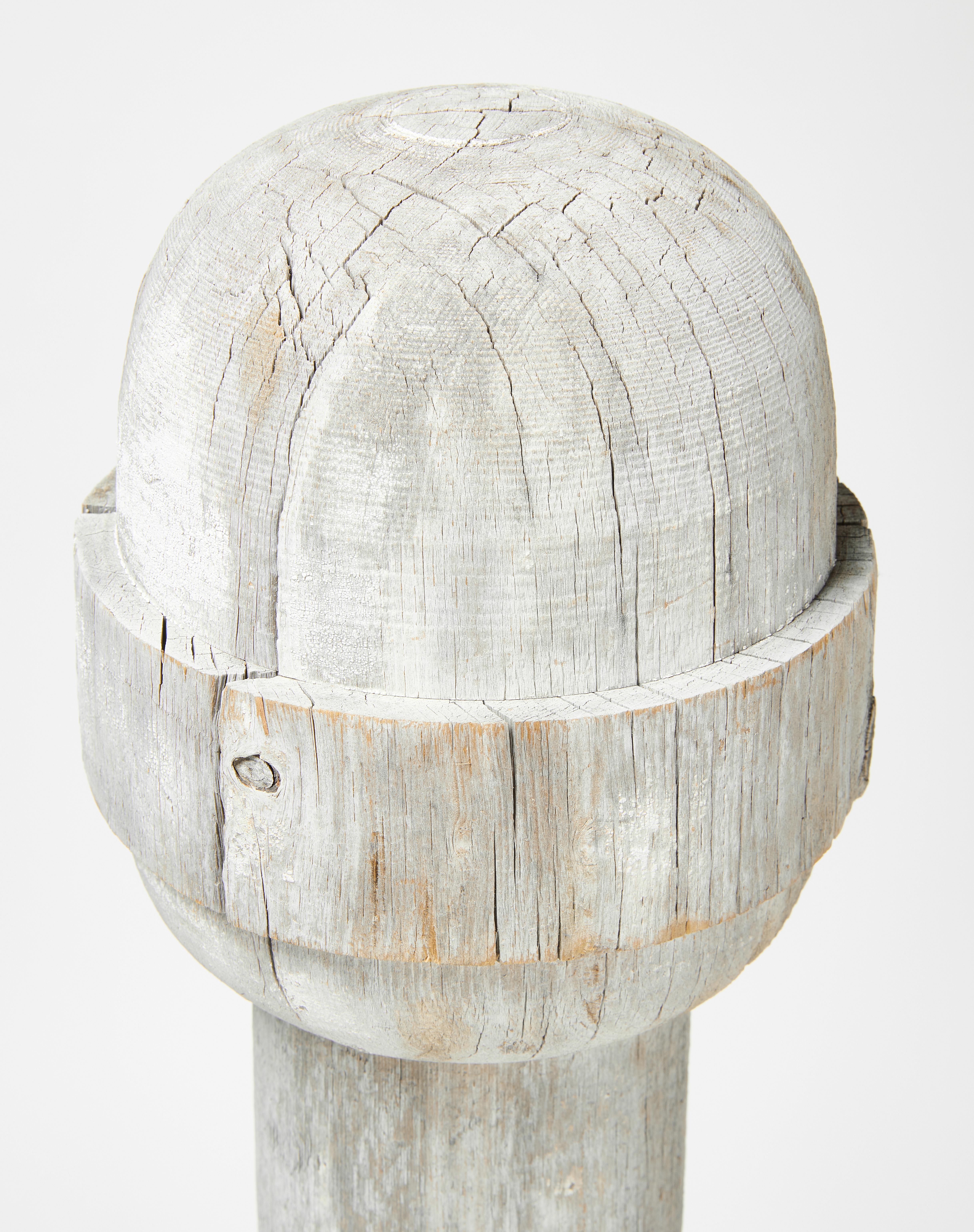 American Colonial Architectural Post with Bulbous Turning For Sale