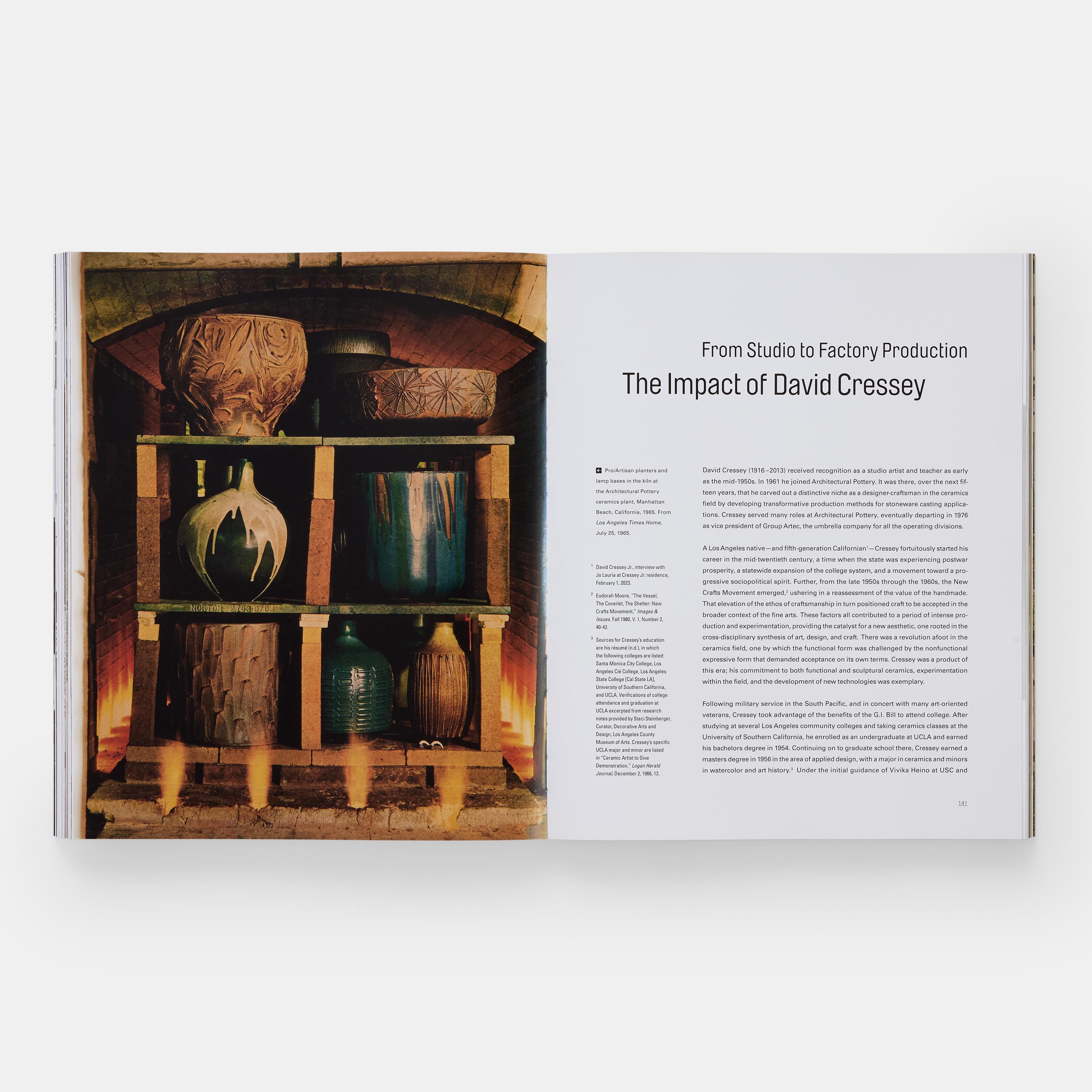 Contemporary Architectural Pottery: Ceramics for a Modern Landscape For Sale