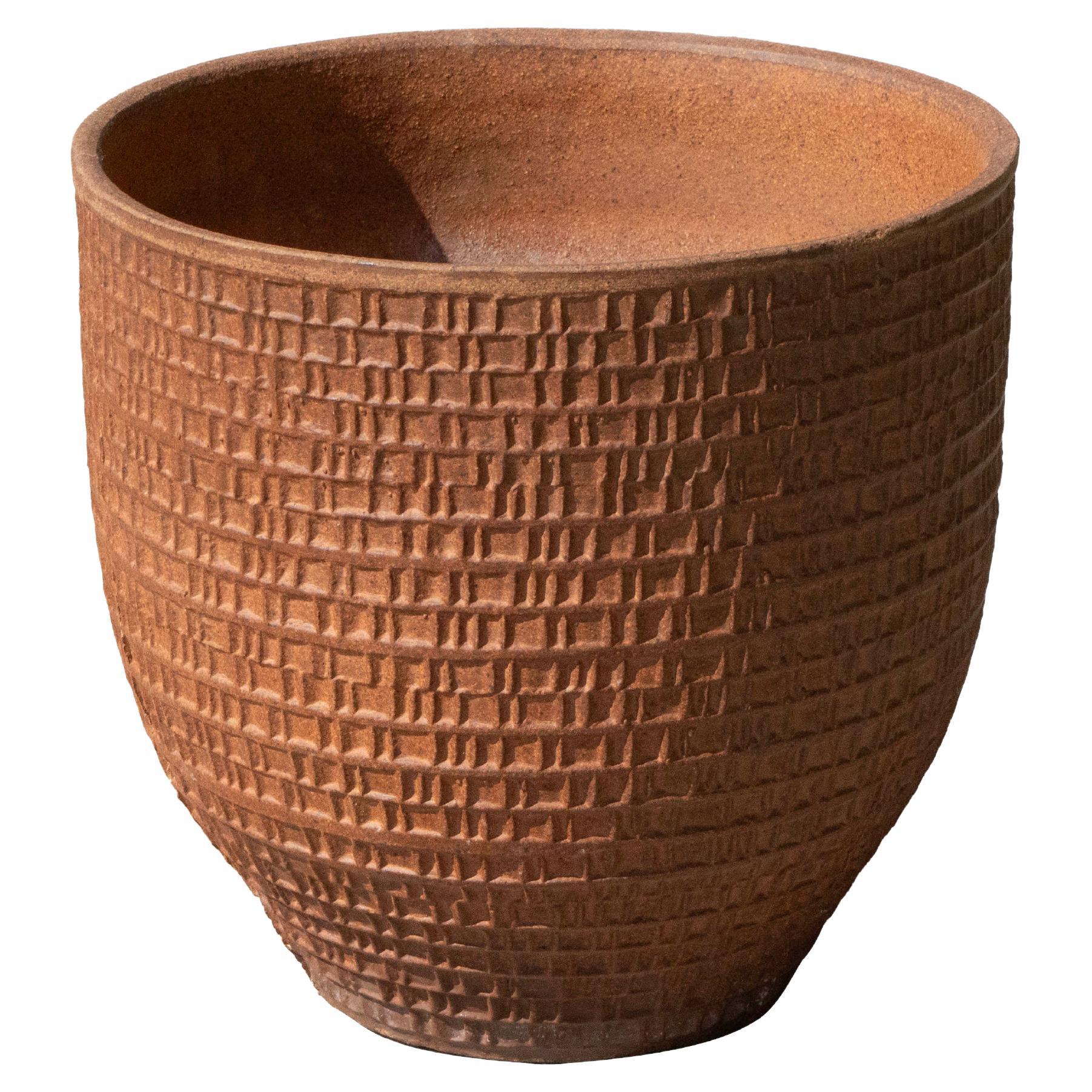 Macetero "Rectángulo" Architectural Pottery de David Cresssey en gres