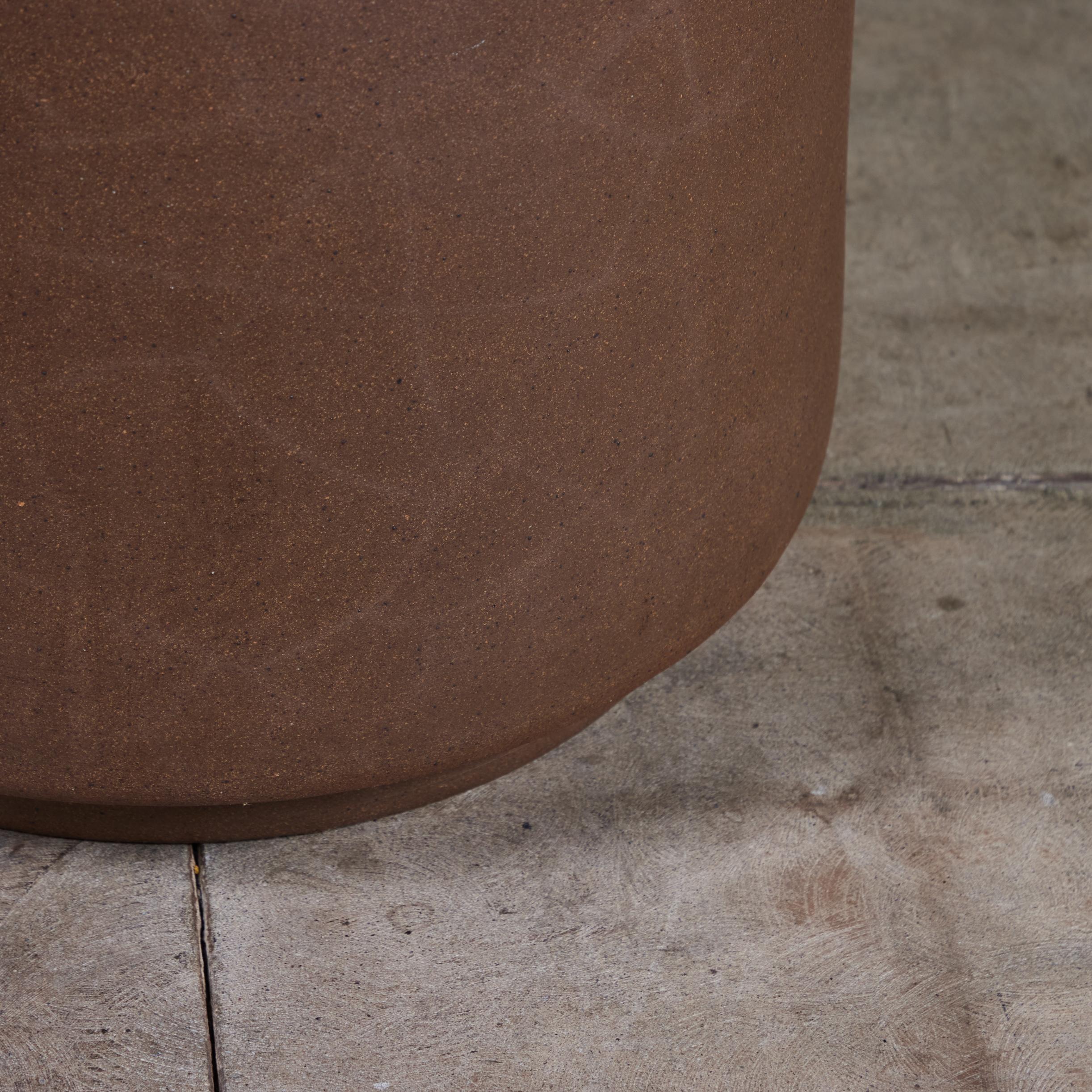 Jardinière cylindrique en grès d'Architectural Pottery en vente 4