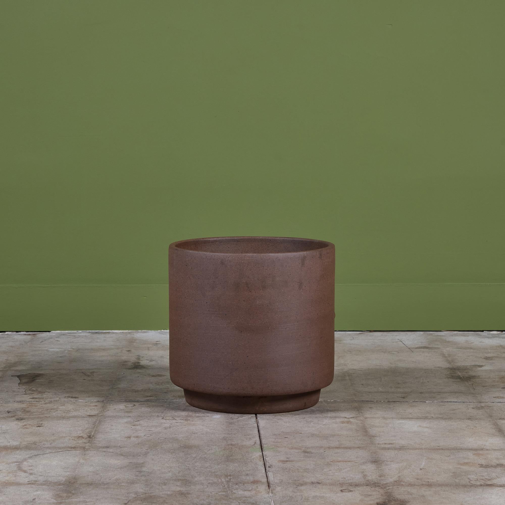 Américain Jardinière cylindrique en grès d'Architectural Pottery en vente