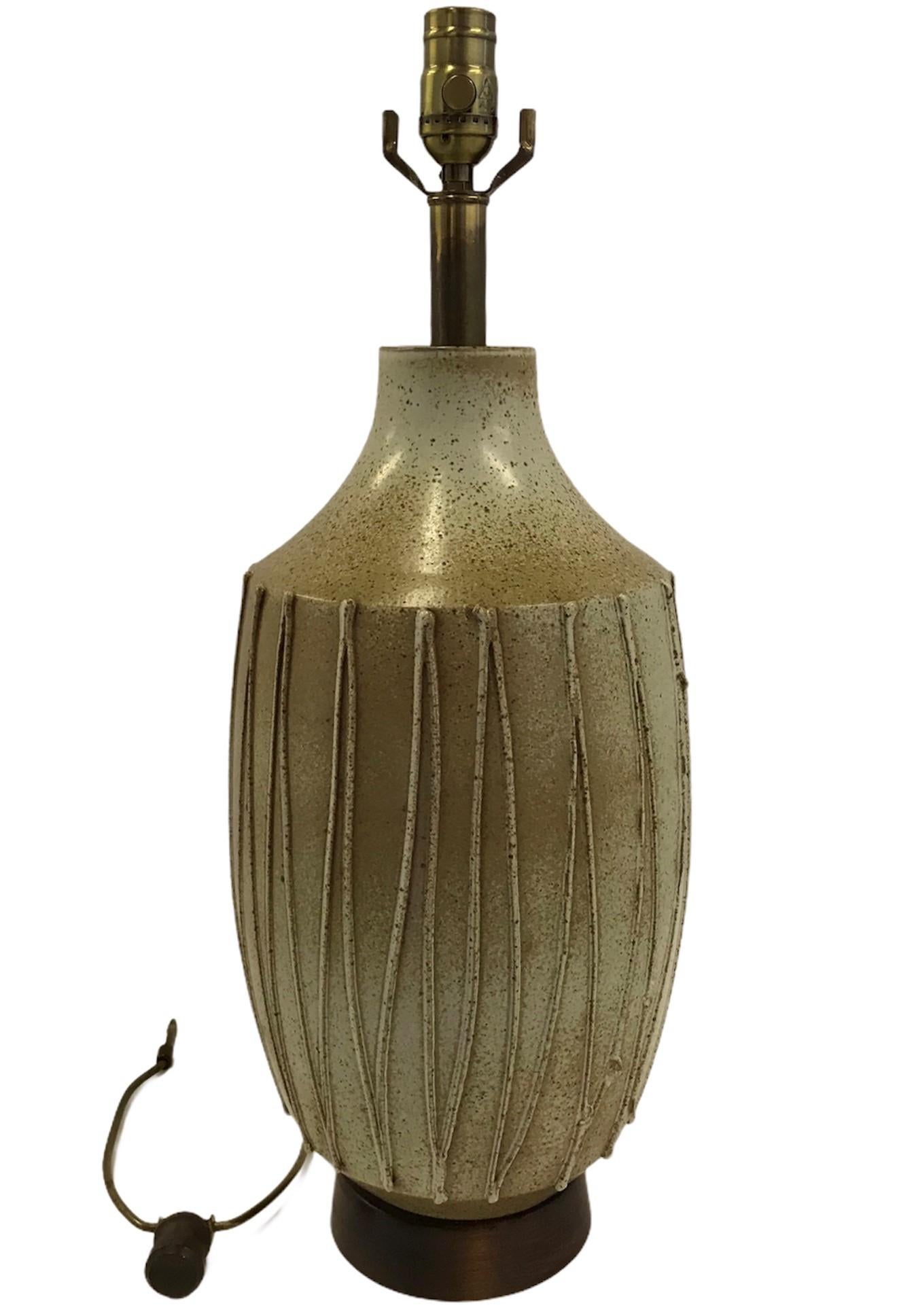 Mid-Century Modern Architectural Pottery Table Lamp by David Cressey California Ceramist, 1960s