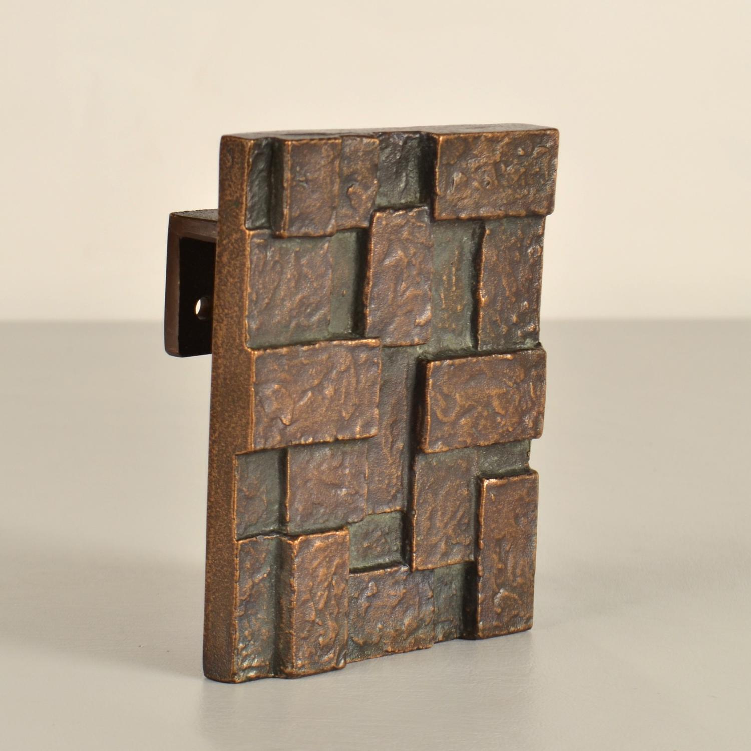 Mid-Century Modern Architectural Push and Pull Door Handle in Bronze with Cubist Relief For Sale