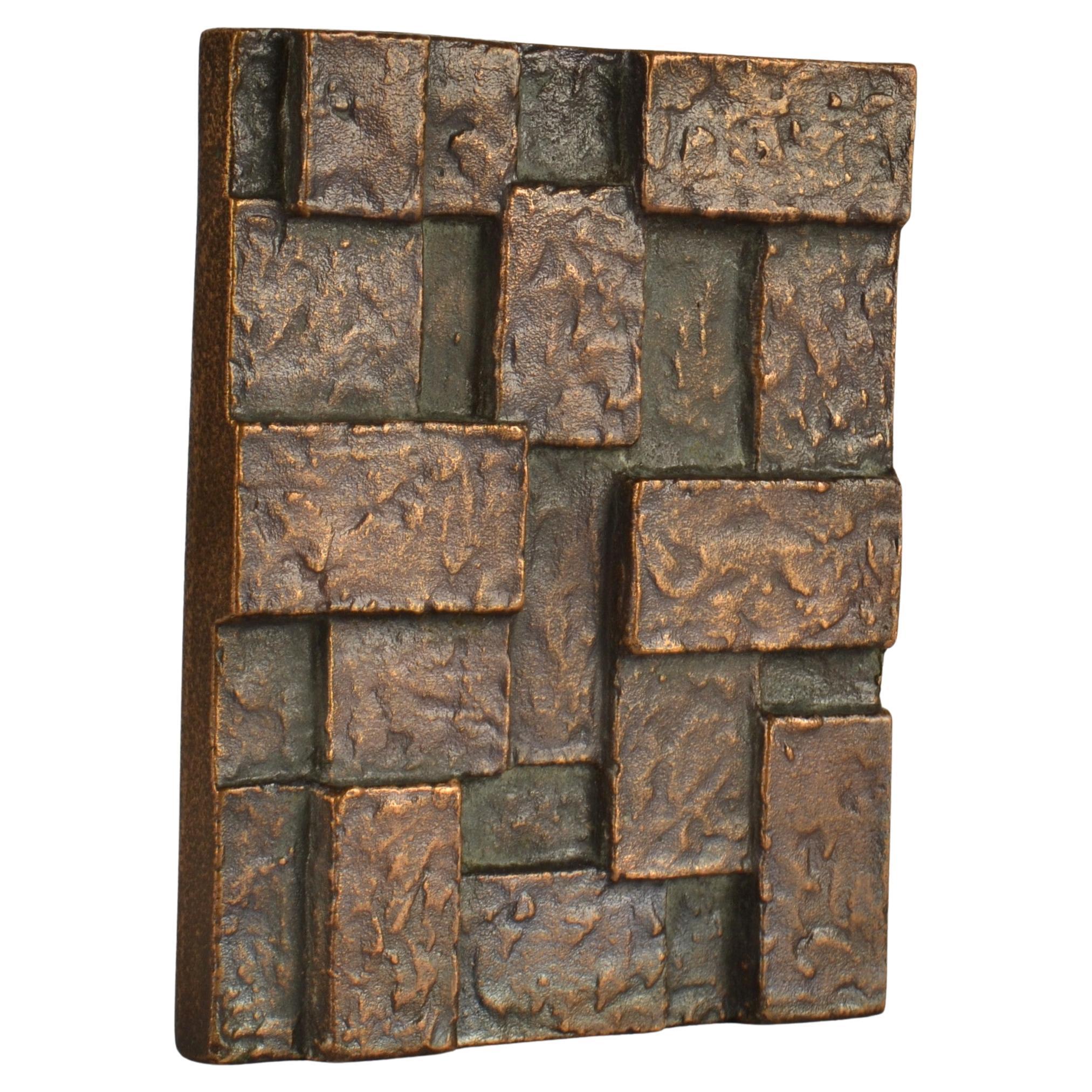 Architektonischer Türgriff zum Drücken und Ziehen aus Bronze mit kubistischem Relief