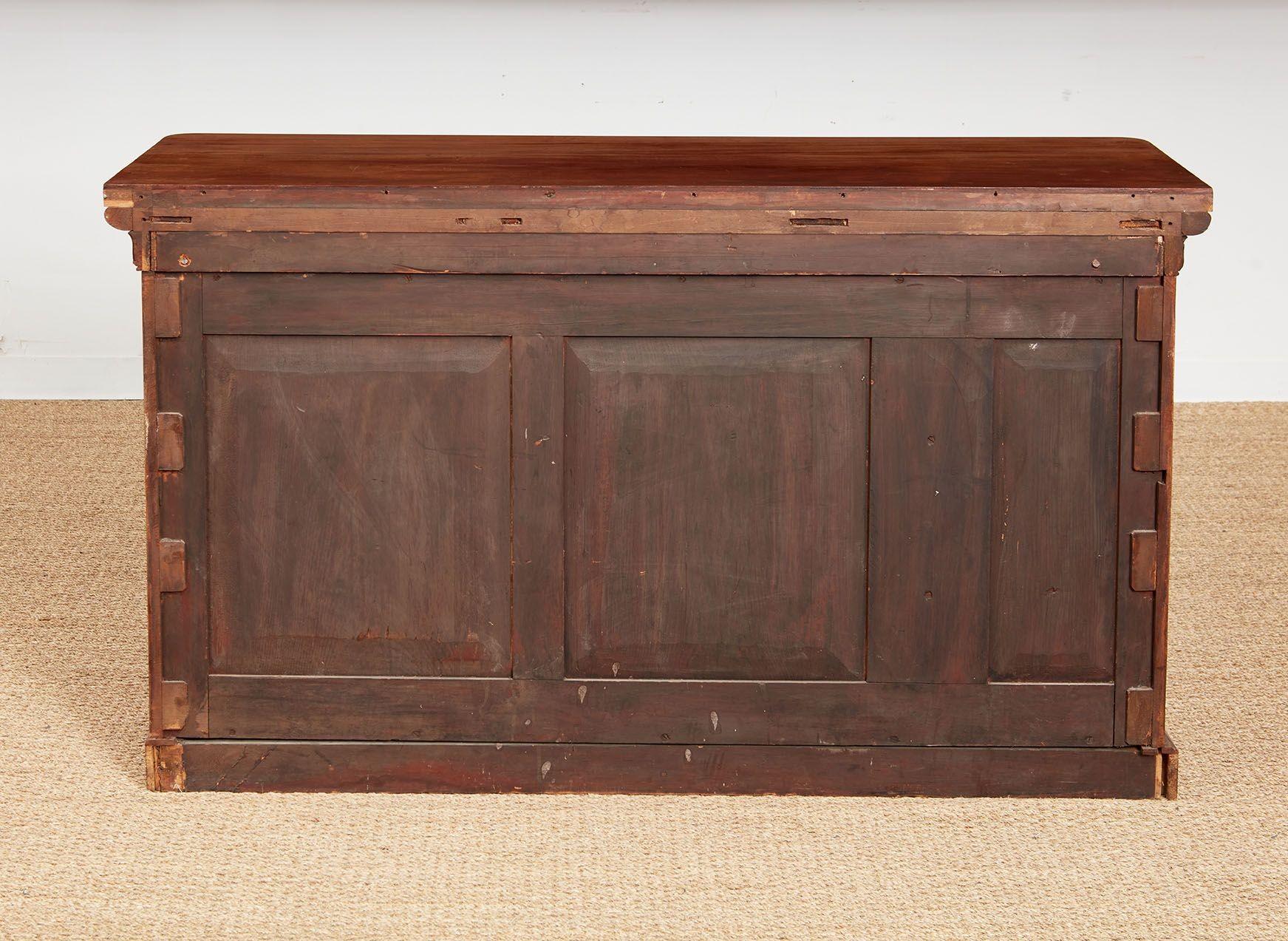 Architektonische Regency-Credenza im Angebot 6