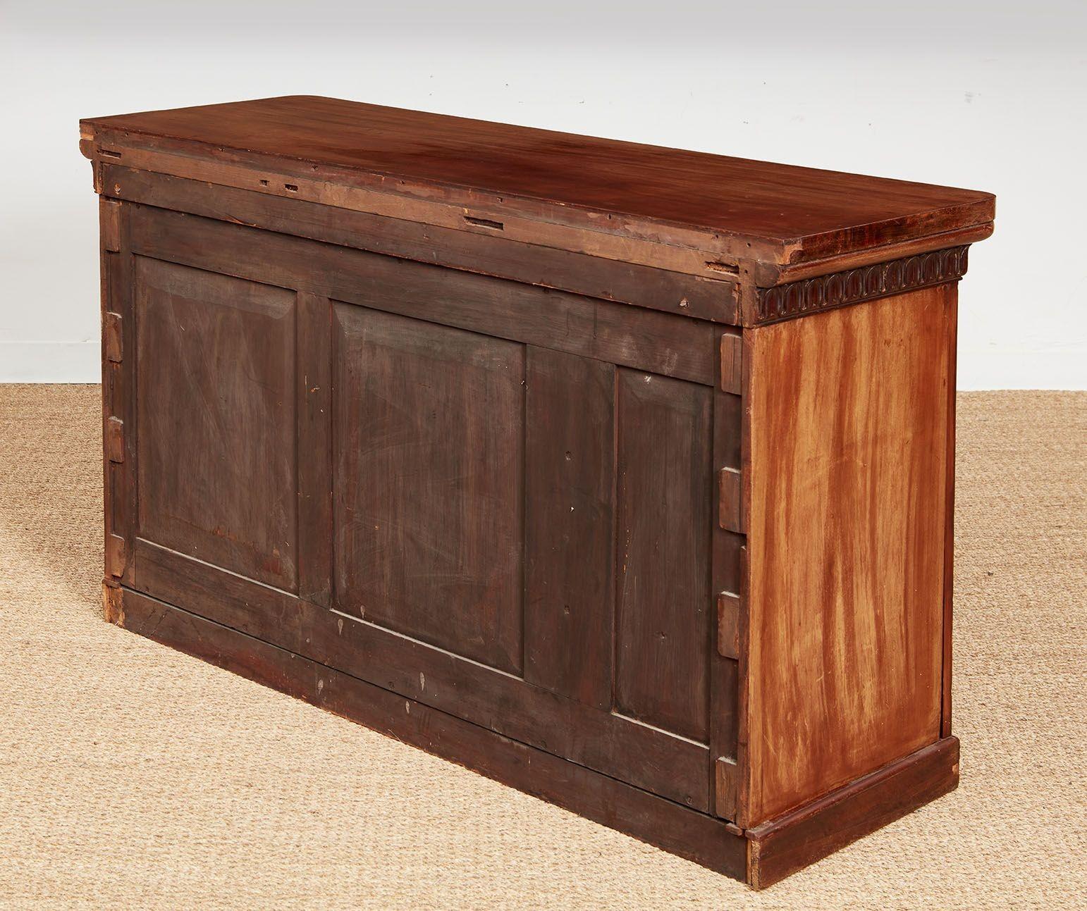 Architektonische Regency-Credenza im Angebot 7