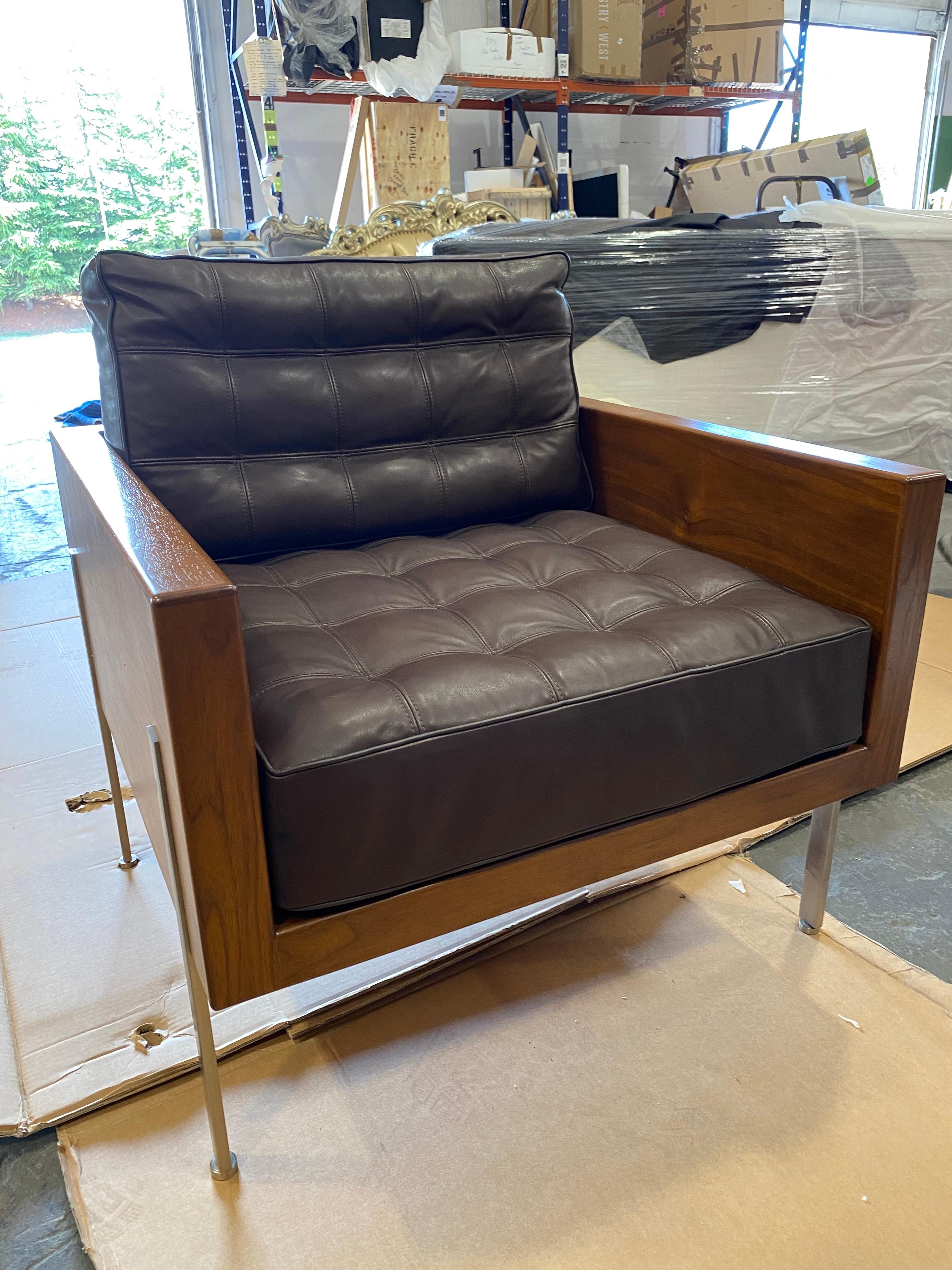 Architectural Series lounge chair in leather by Harvey Probber in STOCK For Sale 3