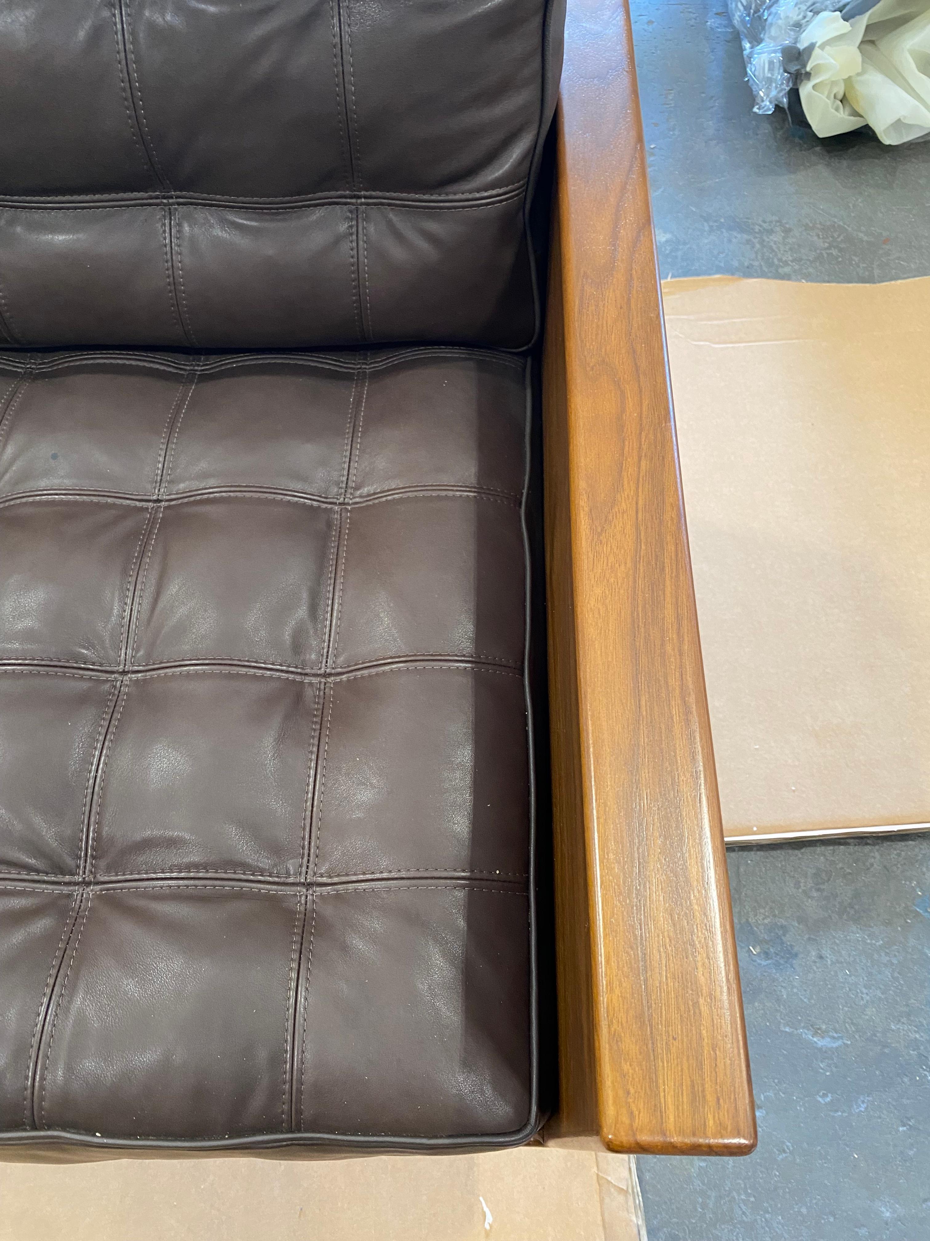 Architectural Series lounge chair in leather by Harvey Probber in STOCK For Sale 2