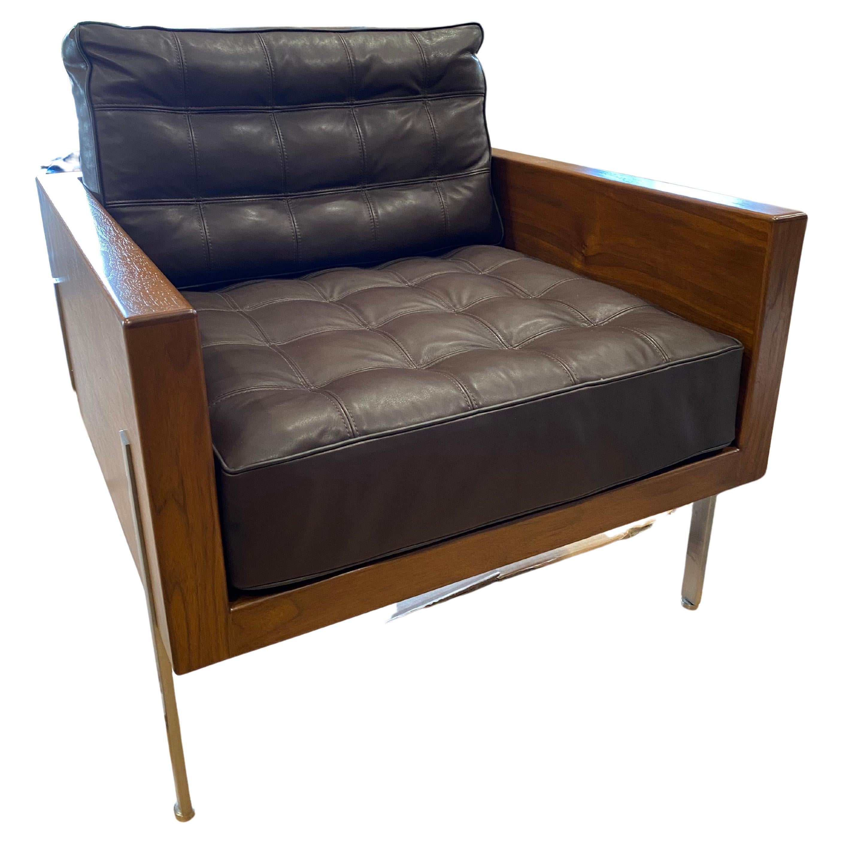 Architectural Series lounge chair in leather by Harvey Probber in STOCK For Sale
