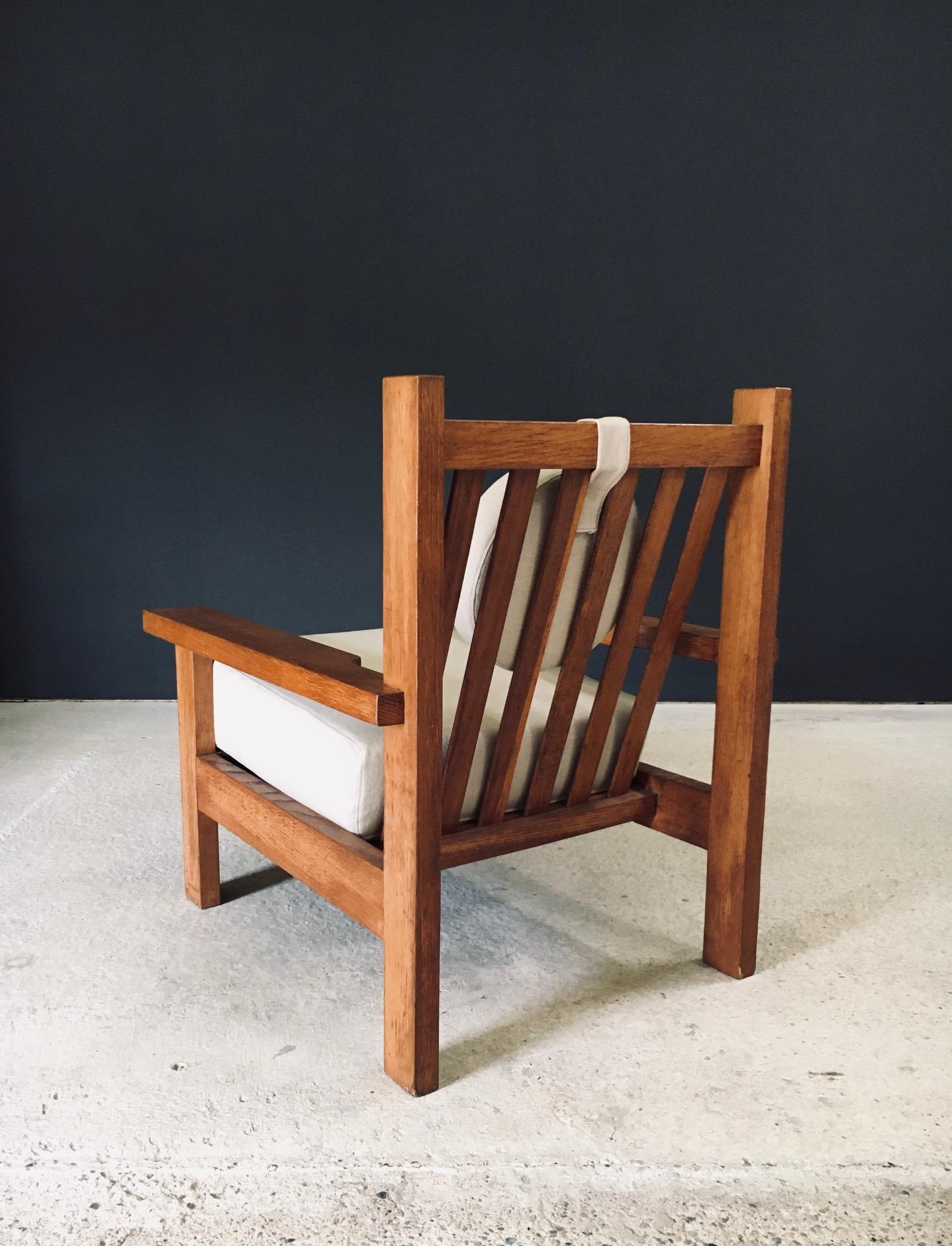 Milieu du XXe siècle Architectural Square Design Oak Lounge Chair, Belgium 1950's en vente