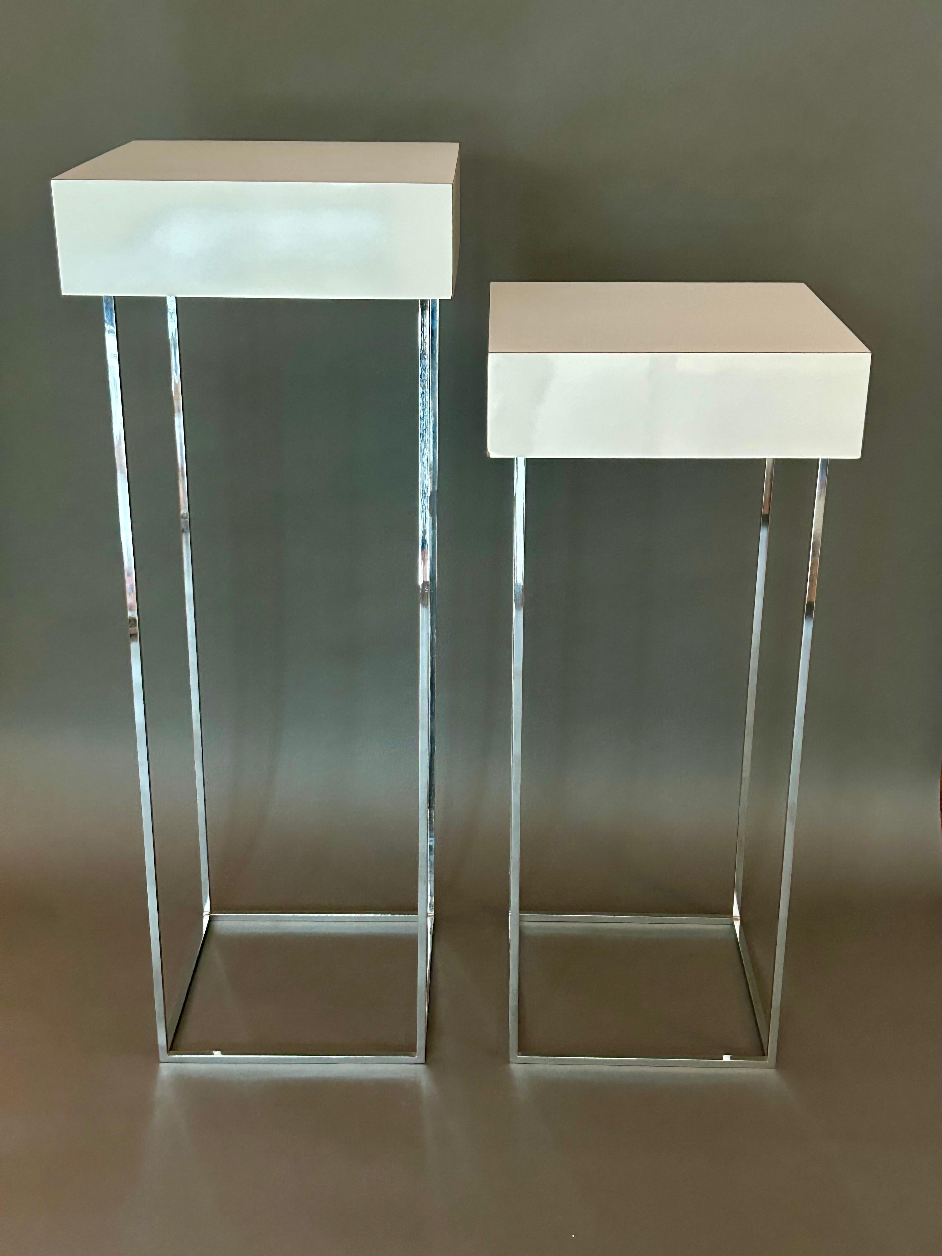 Pedestales de acero arquitectónico con tableros laminados Estadounidense en venta