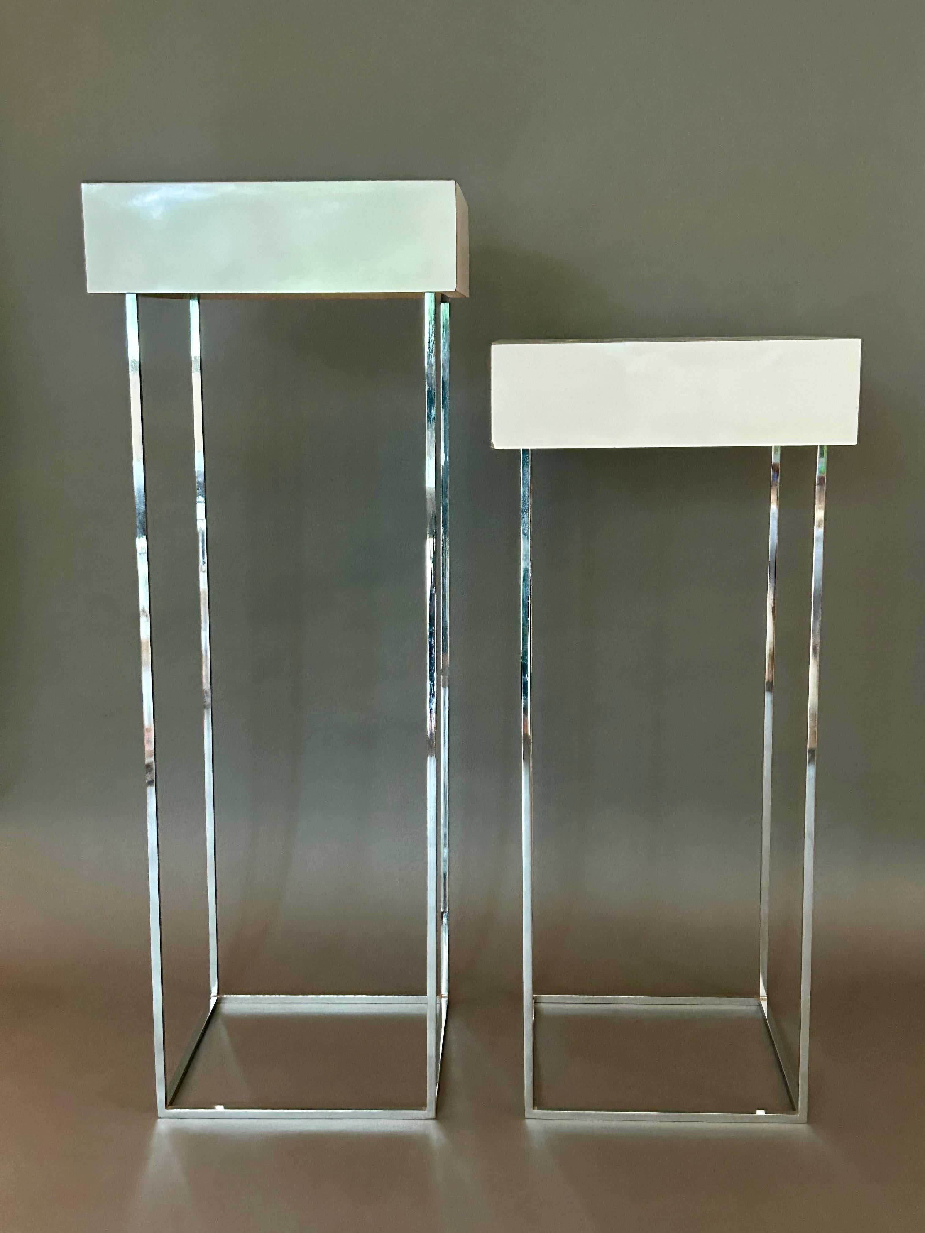 Pedestales de acero arquitectónico con tableros laminados Metalistería en venta