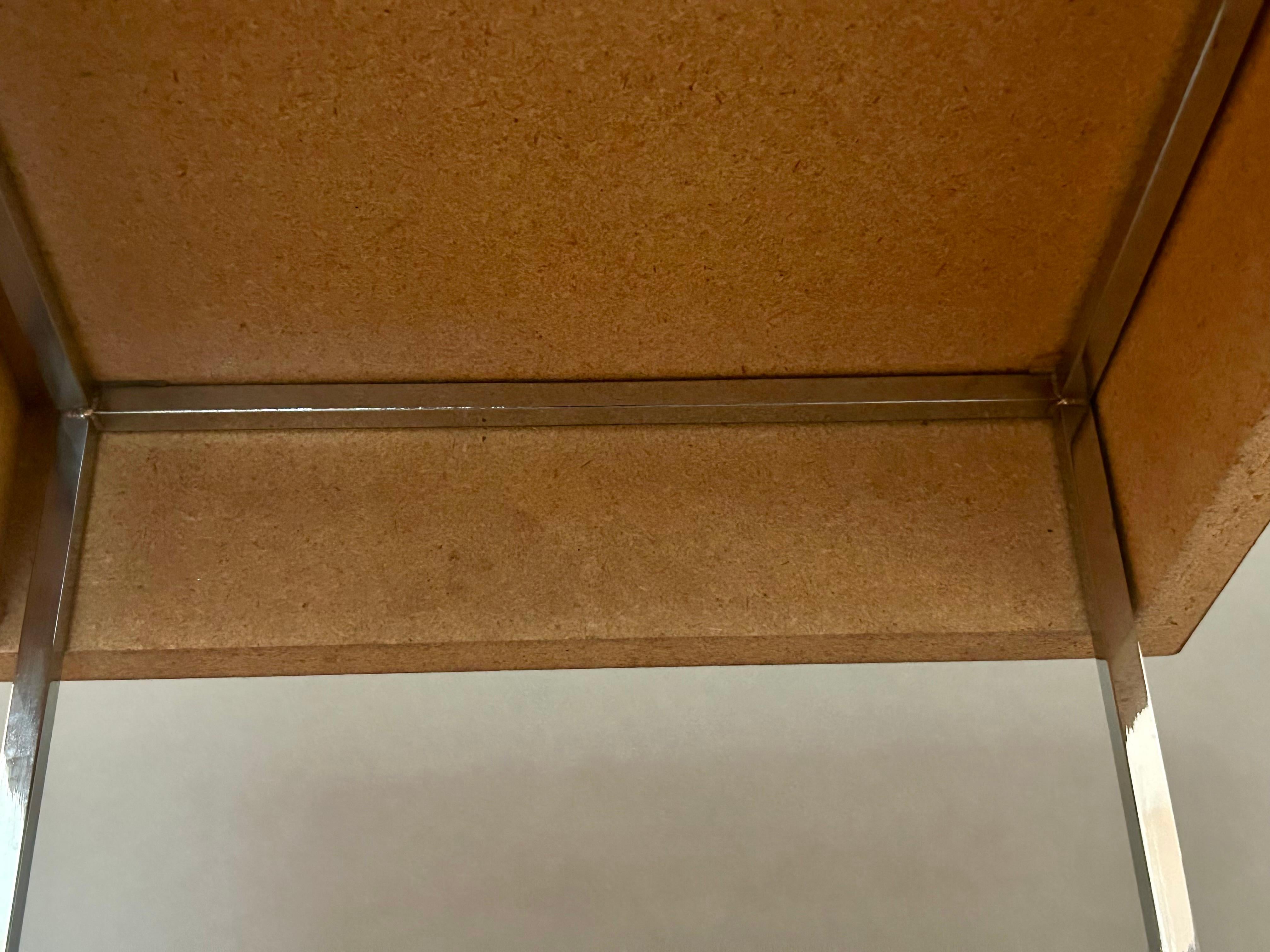 Pedestales de acero arquitectónico con tableros laminados Acero en venta